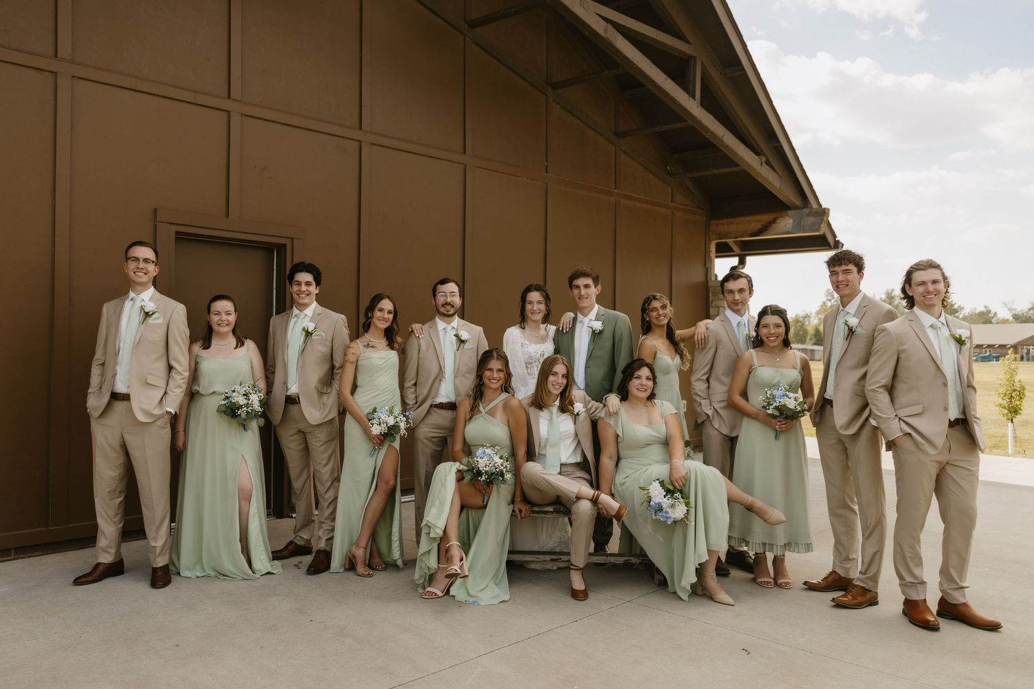 Outdoor wedding ceremony at Falconwood Park in Bellevue, Nebraska