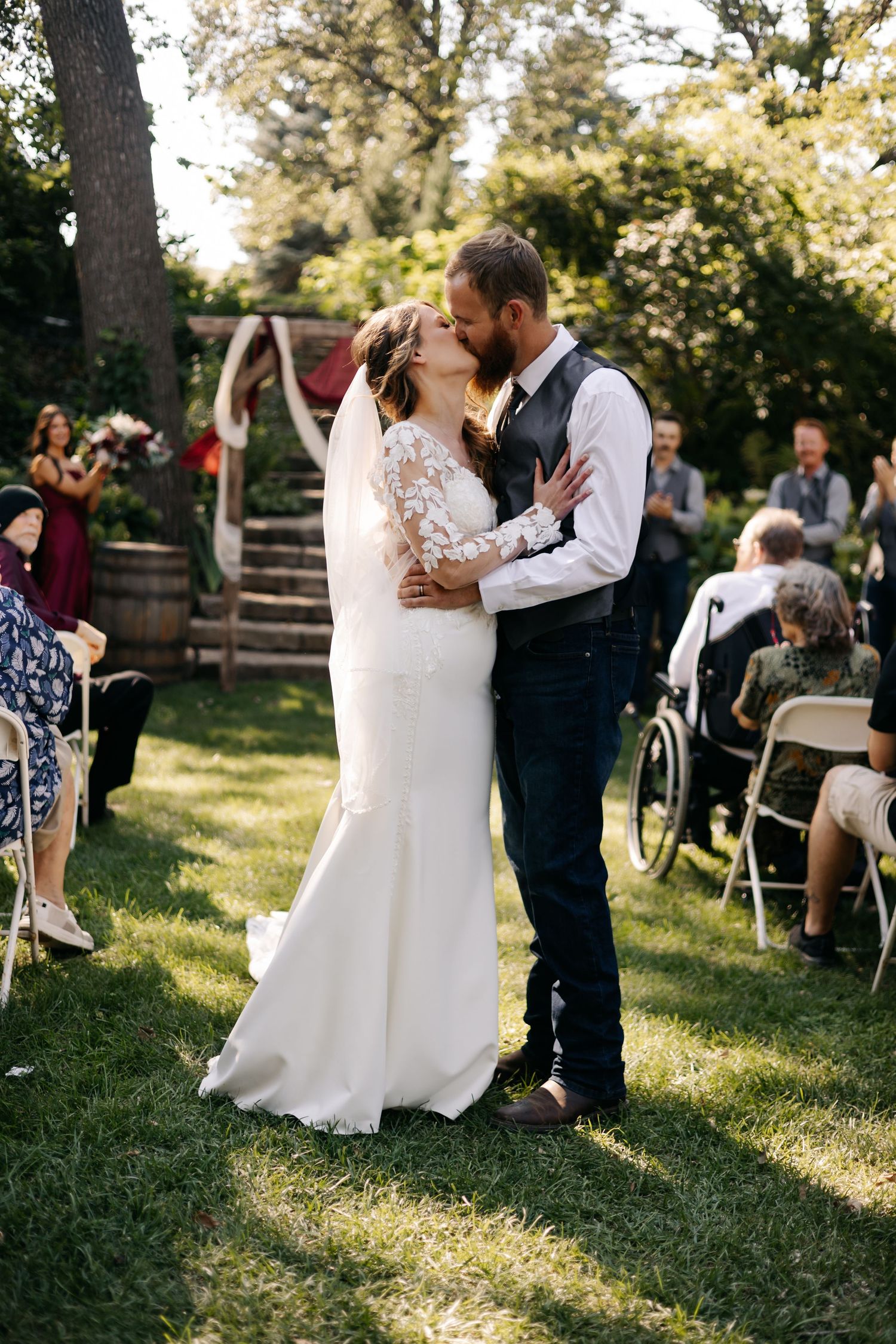 Fall wedding Louisville Nebraska, Nebraska Wedding Photography, Nixon Photography, Lilac Hill, Kinsey Nixon-Bay