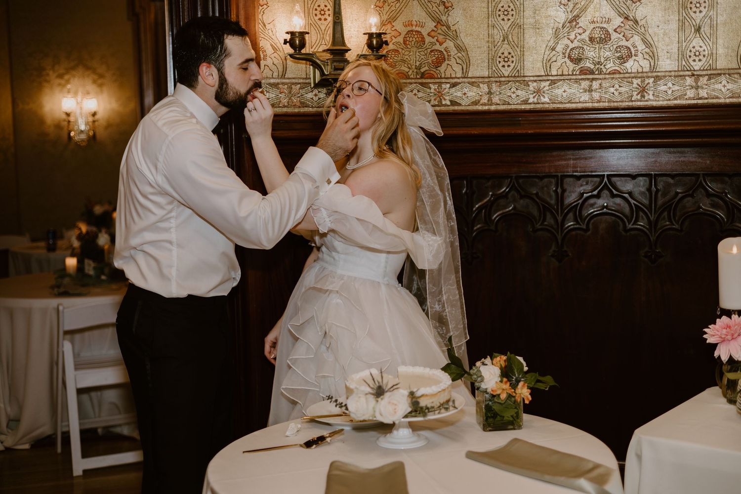 Joslyn Castle & Gardens Omaha Nebraska Wedding venue Wedding Photography by Nixon Photography