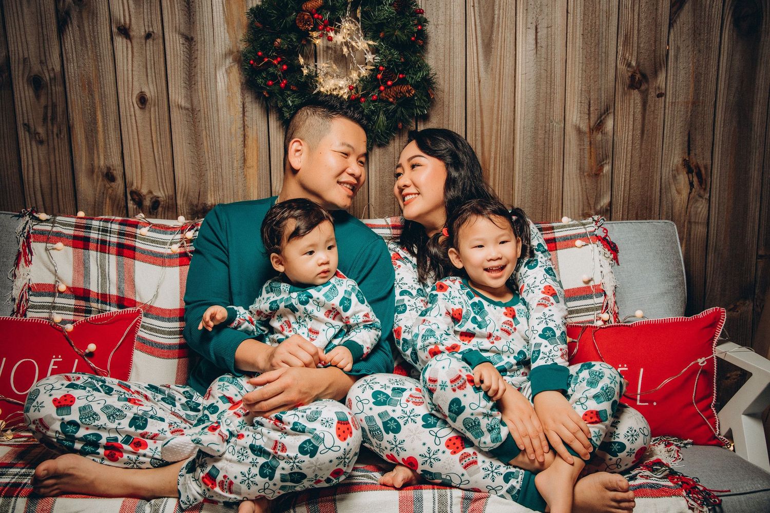 photography family Houston photographer christmas session Min