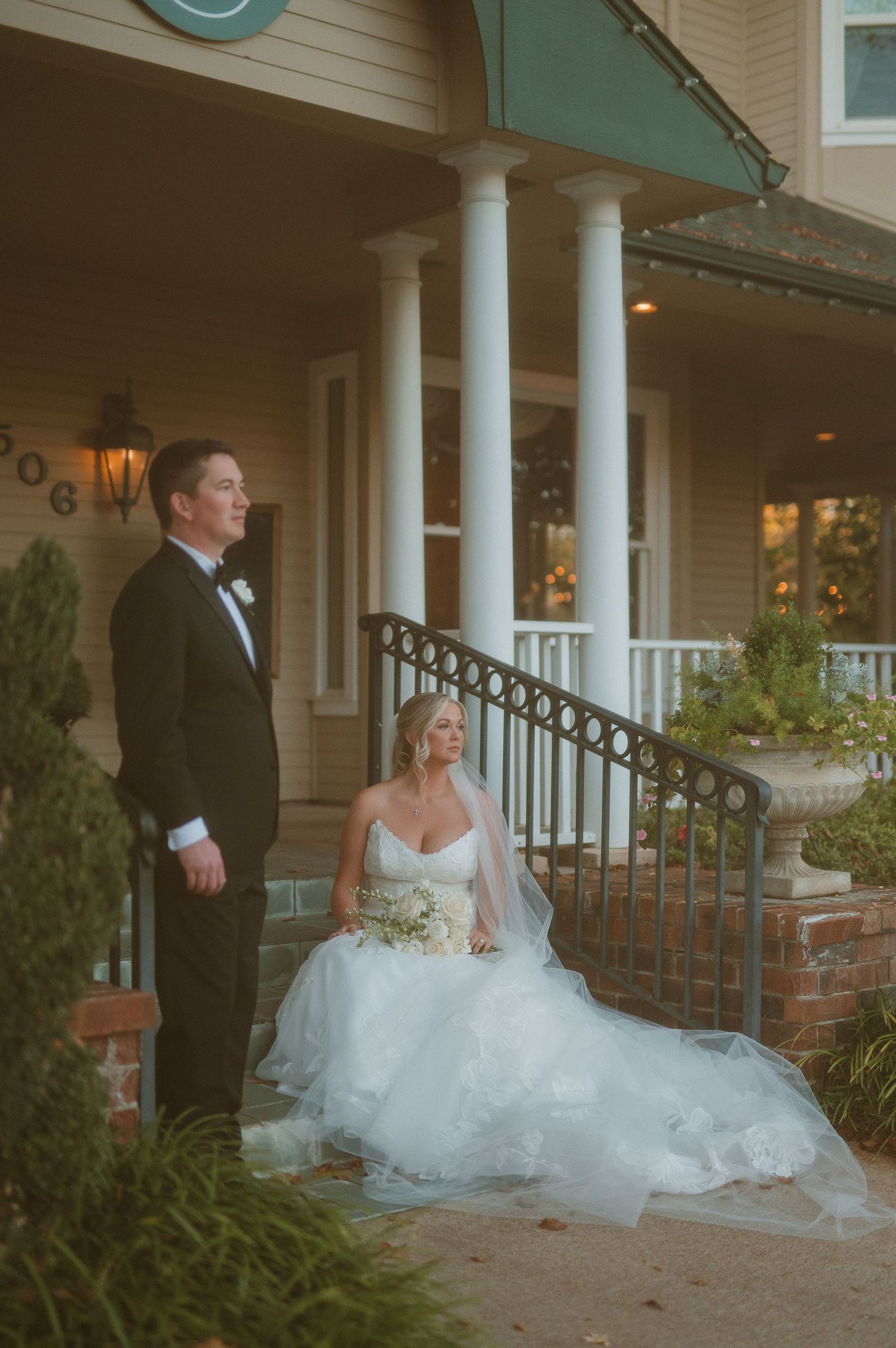 Bride and Groom portraits at the Sanford House in Arlington, Tx