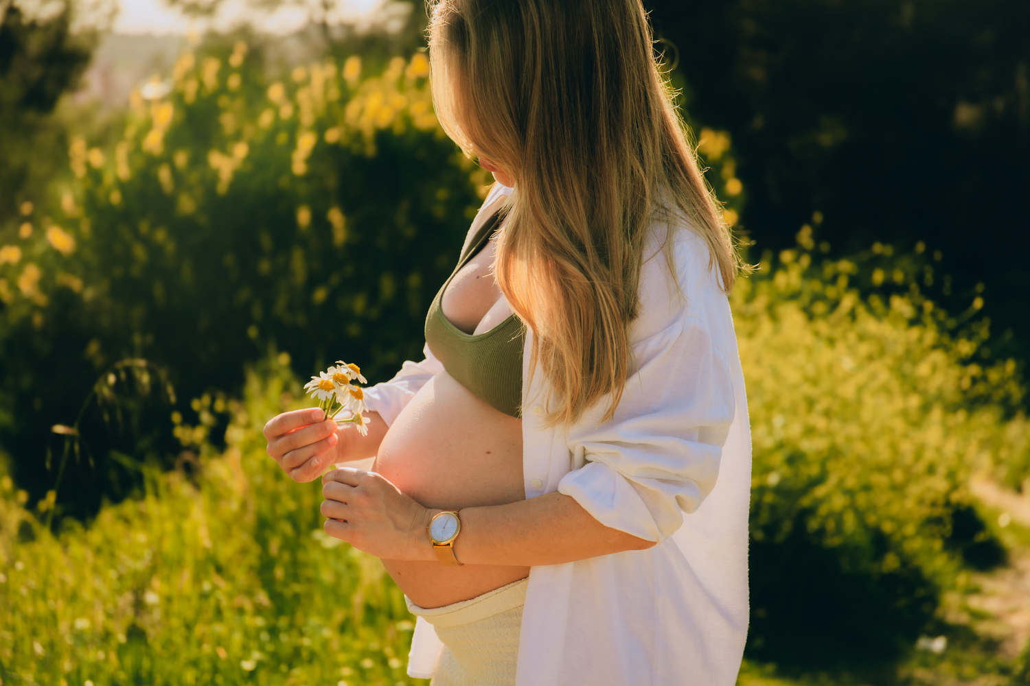 SESIÓN DE FOTOS PRENATAL, MATERNIDAD, EMBARAZO EN RUBÍ. FOTÓGRAFA DE MATERNIDAD EN BARCELONA, CATALUNYA. UN FLECHAZO DE CUENTO