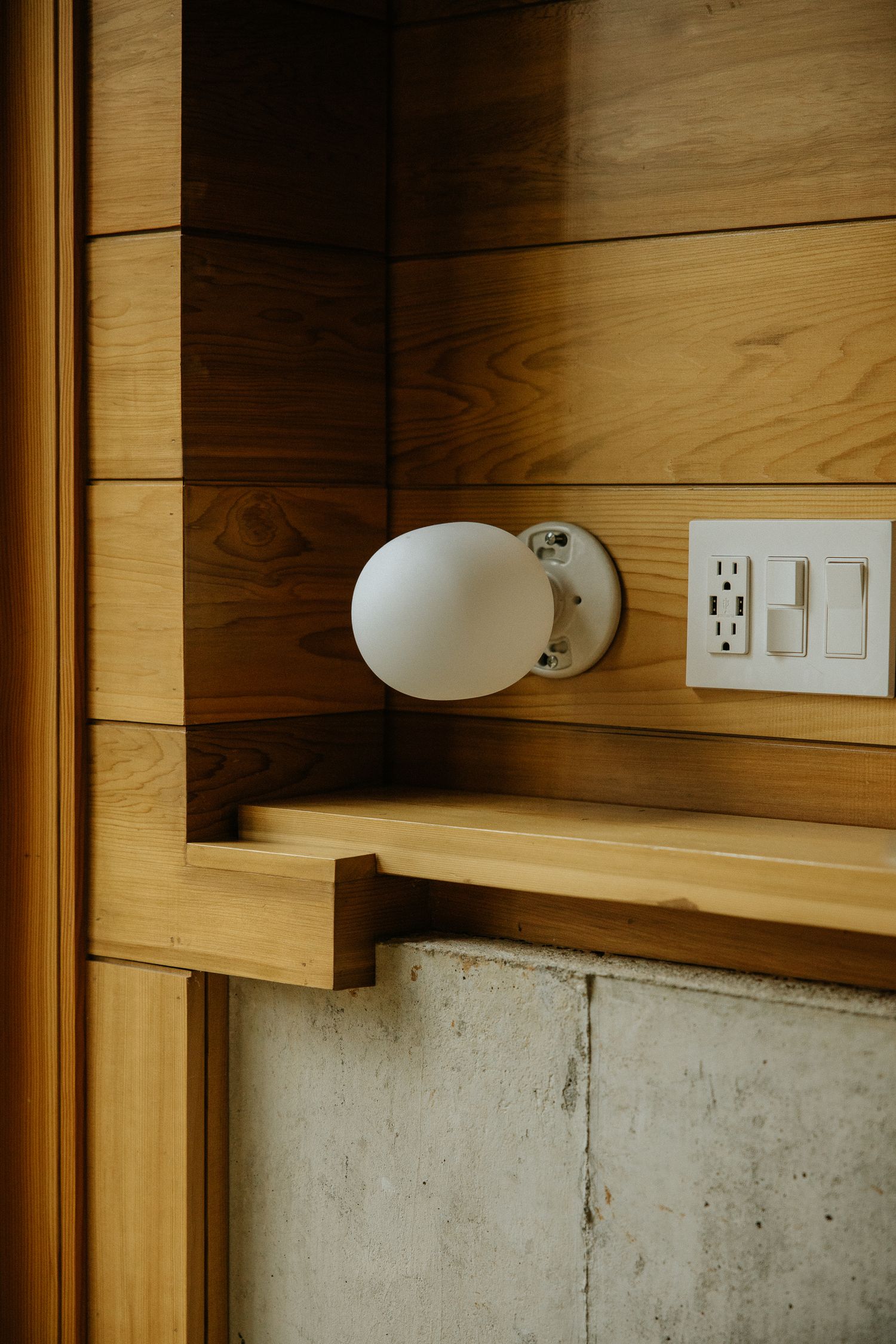 detailed interior photo of a home in the catskills, shot by Dylan Spangler