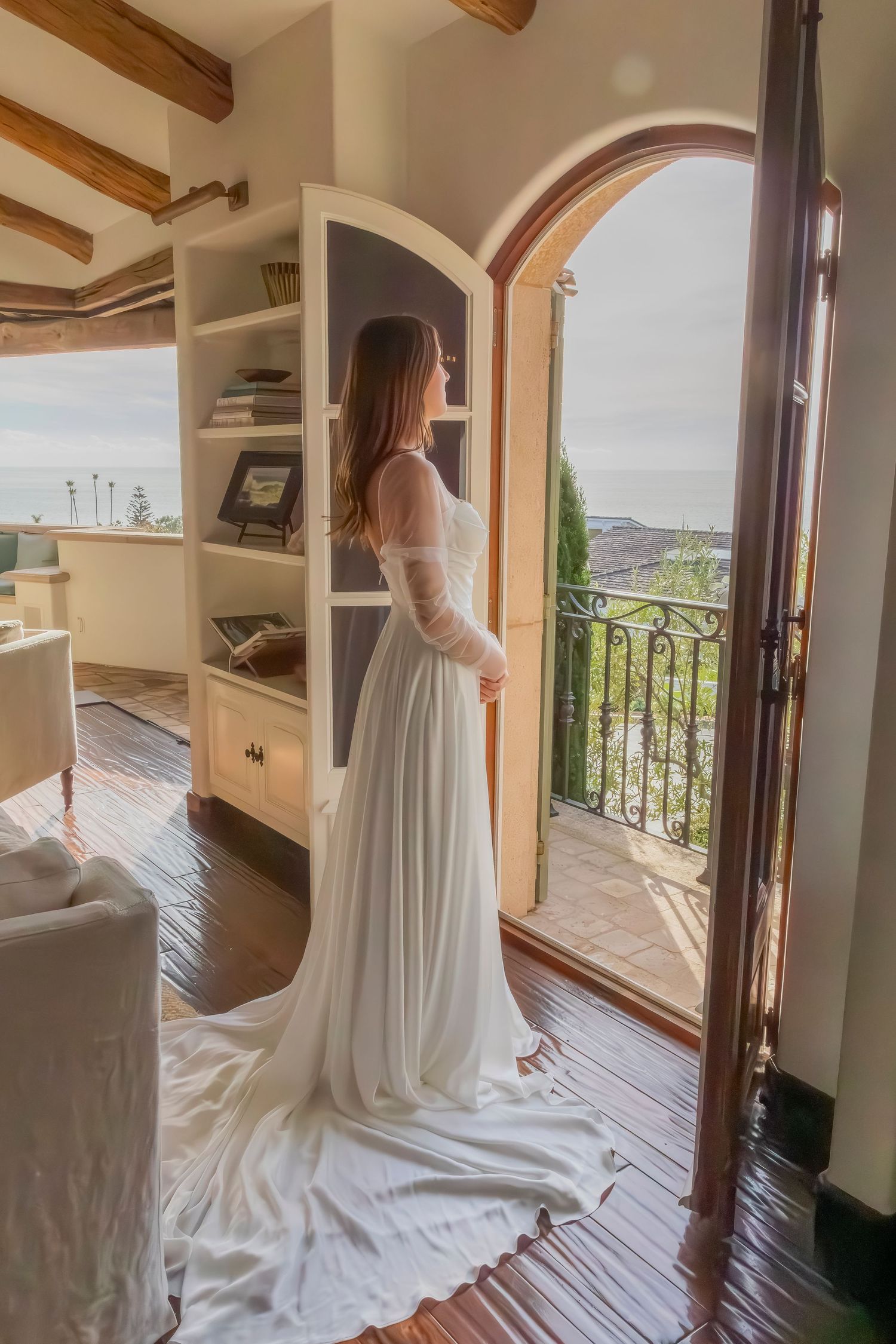 Elegant bridal portrait captured by Magnolia TX wedding photographer