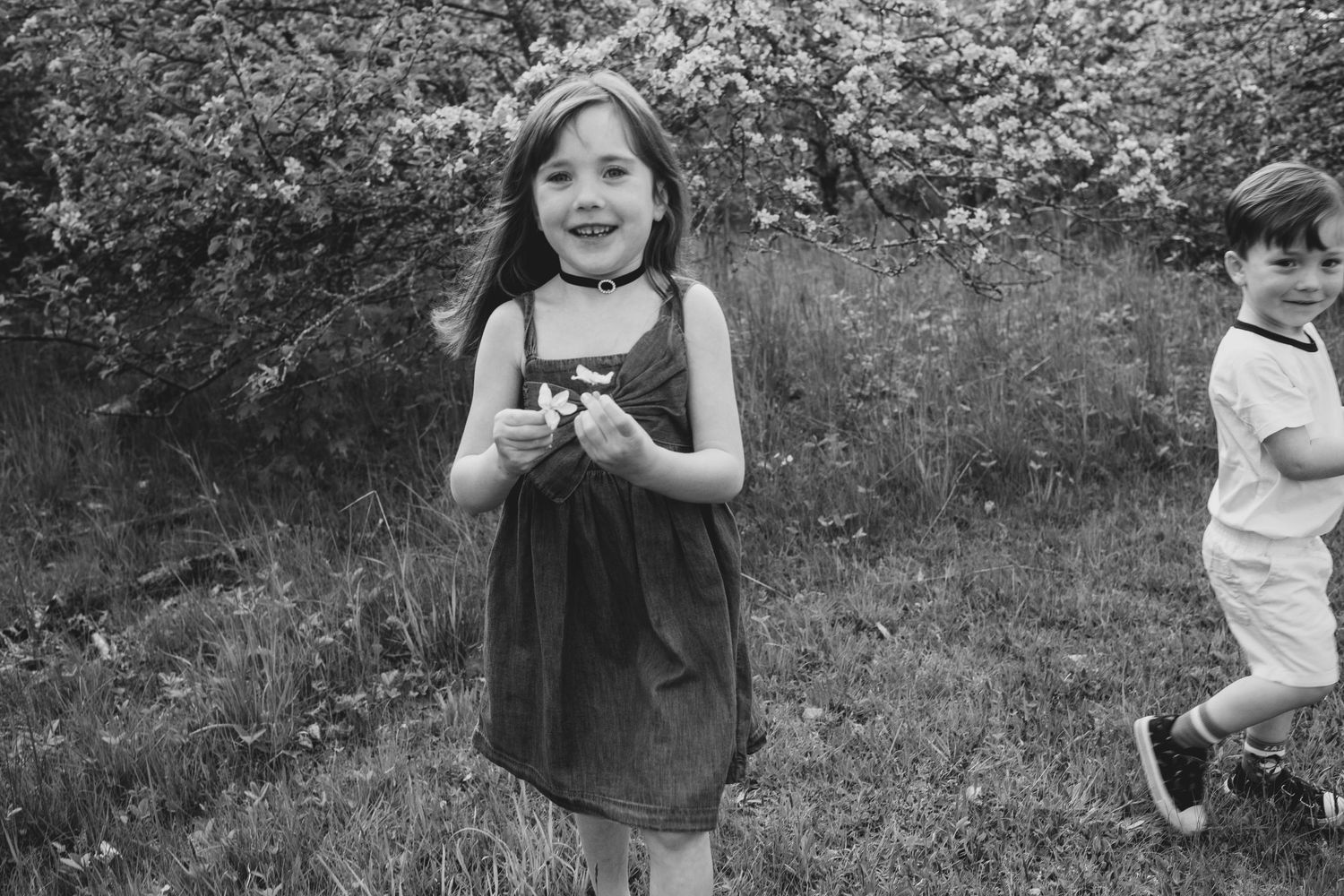 Family Photos, Antigonish Family Photos, Relaxed family photos magical family portraits
