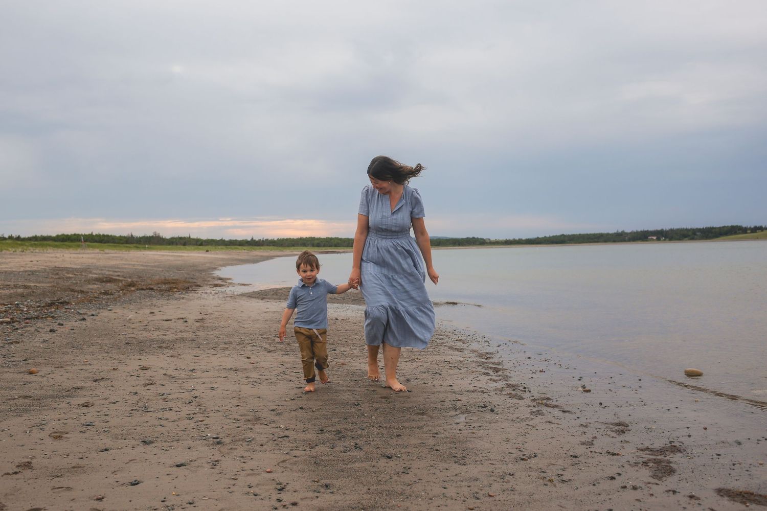 Family Photos, Antigonish Family Photos, Relaxed family photos magical family portraits