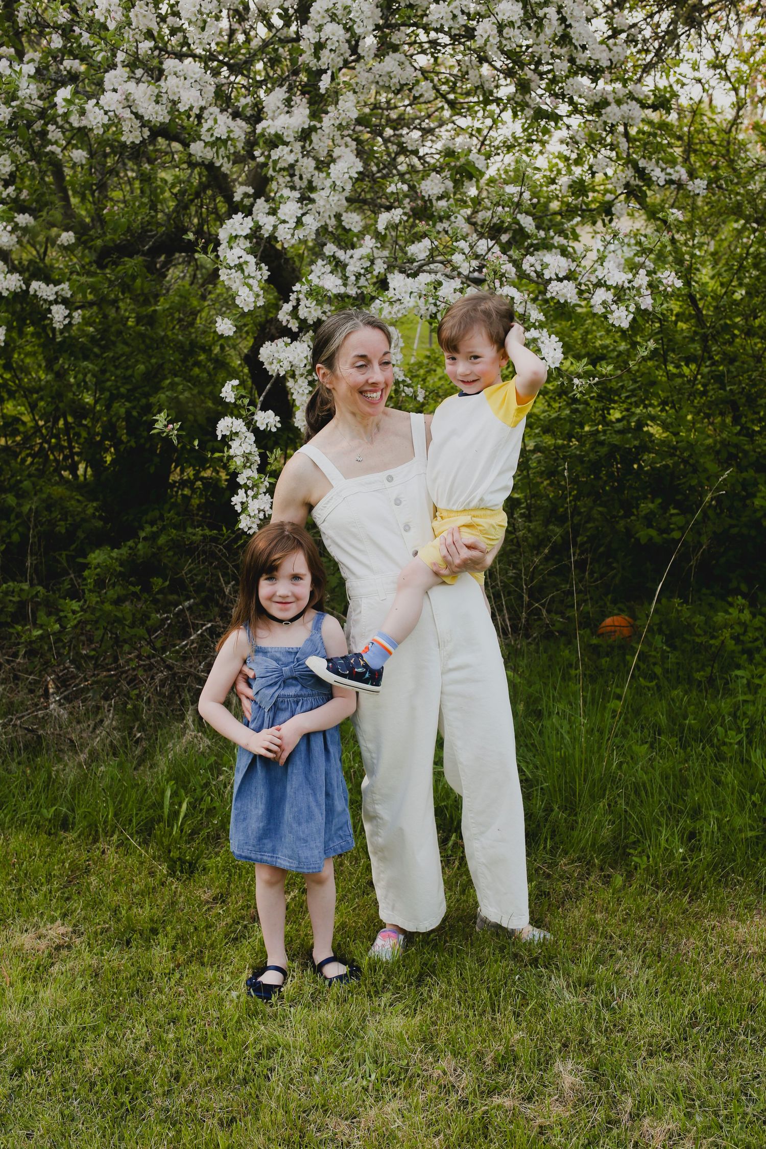 Family Photos, Antigonish Family Photos, Relaxed family photos magical family portraits
