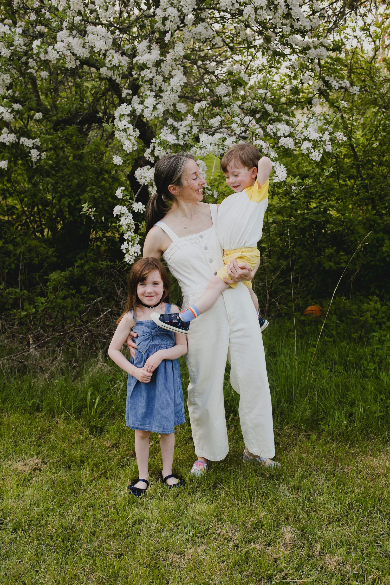 Family Photos, Antigonish Family Photos, Relaxed family photos magical family portraits