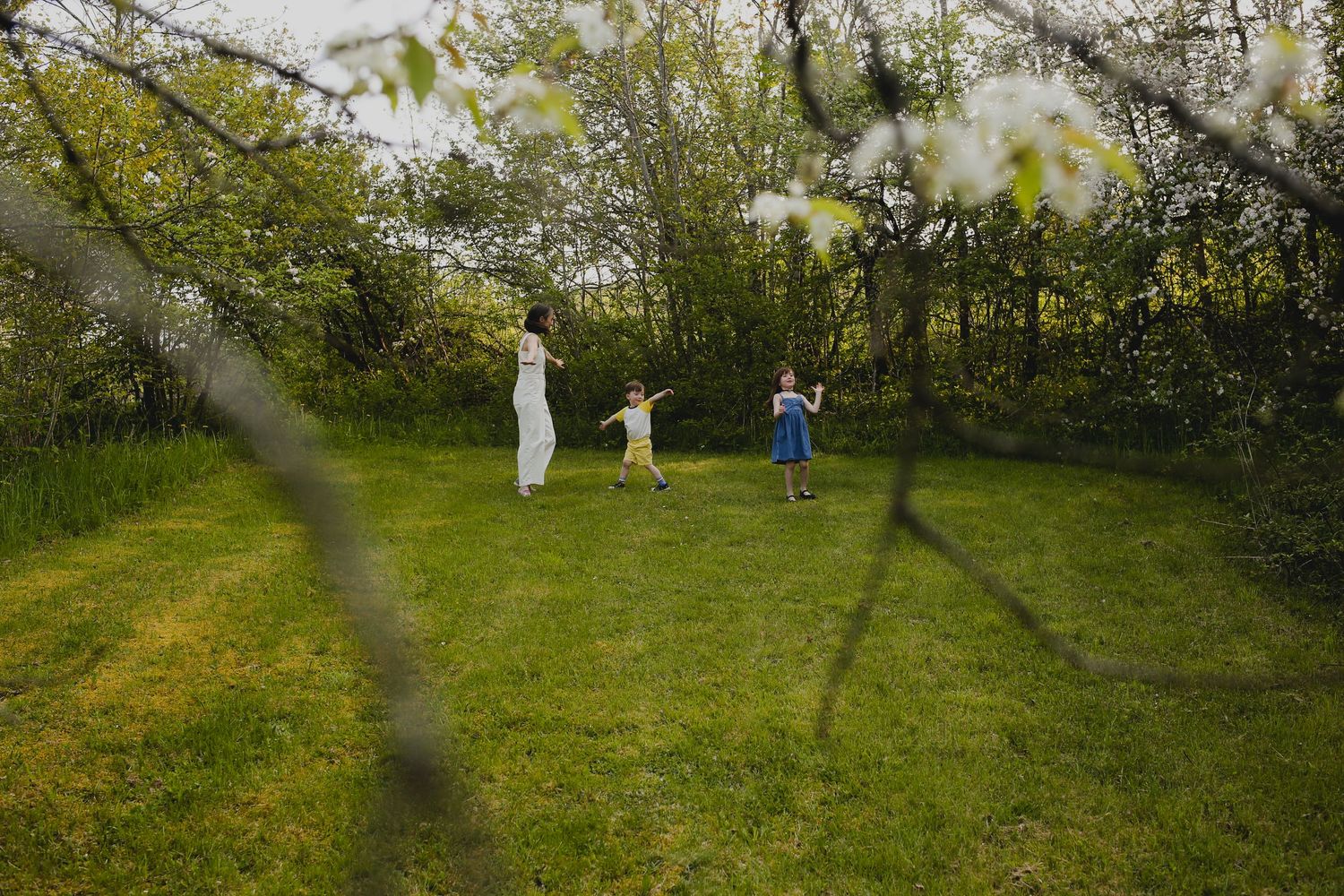 Family Photos, Antigonish Family Photos, Relaxed family photos magical family portraits