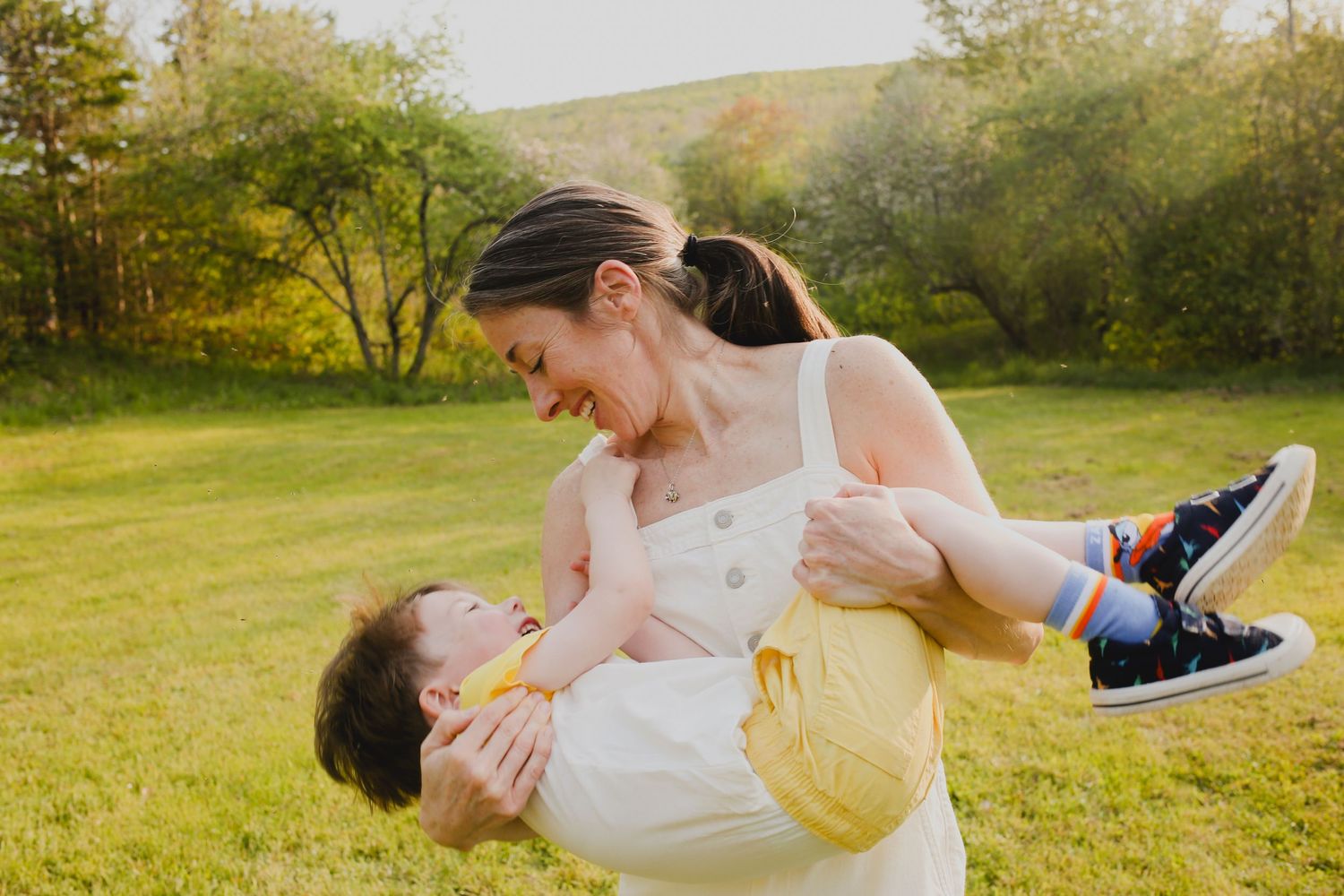 Family Photos, Antigonish Family Photos, Relaxed family photos magical family portraits