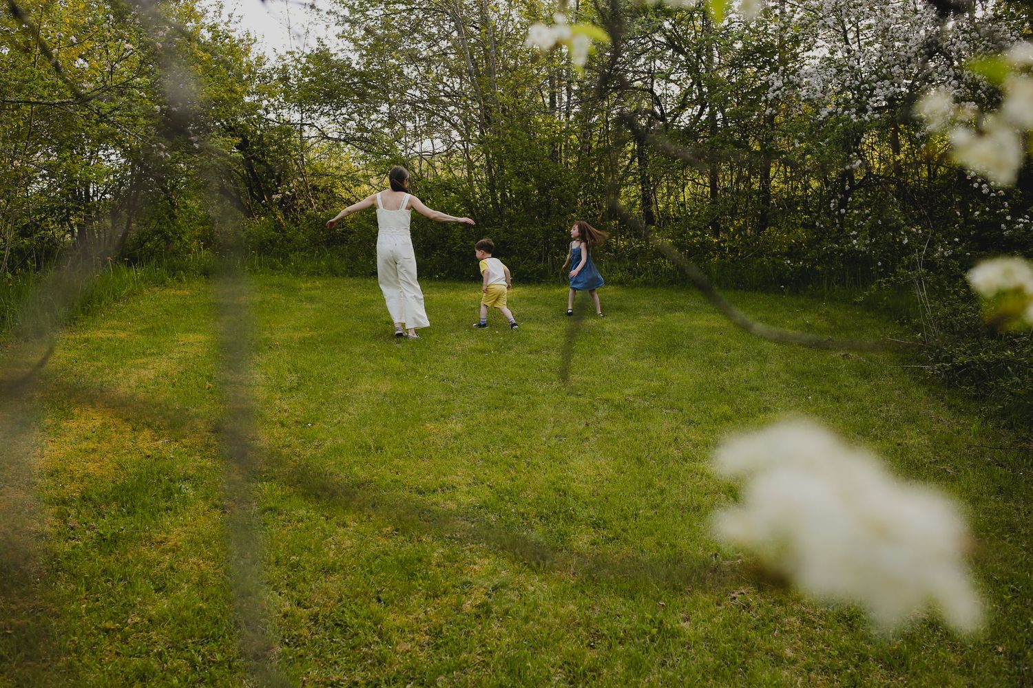Family Photos, Antigonish Family Photos, Relaxed family photos magical family portraits