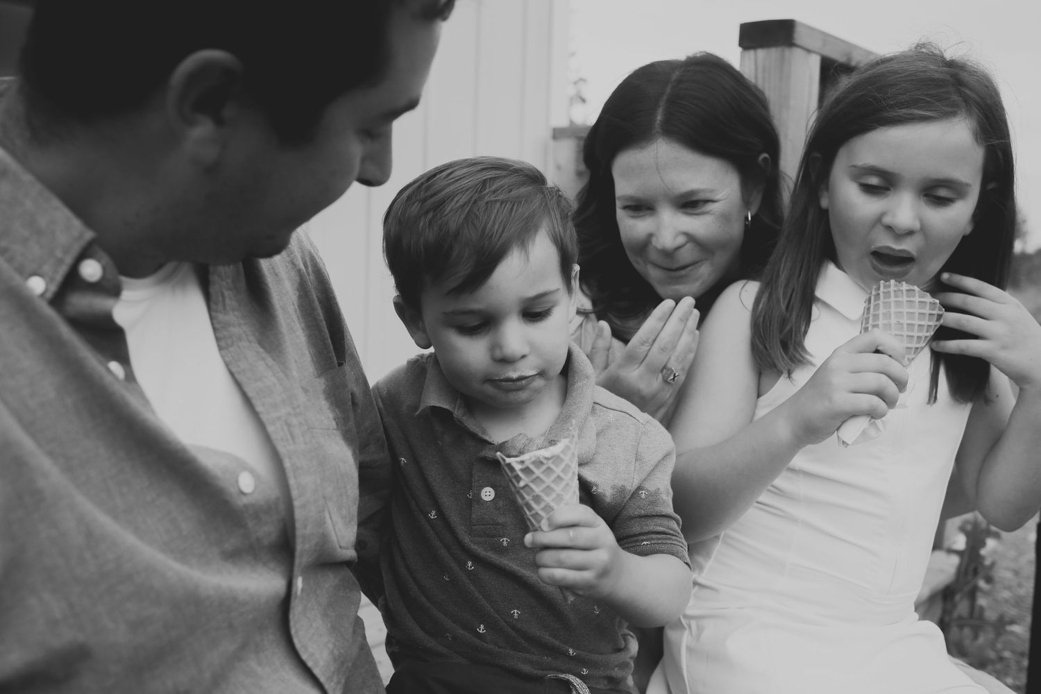 Family Photos, Antigonish Family Photos, Relaxed family photos magical family portraits