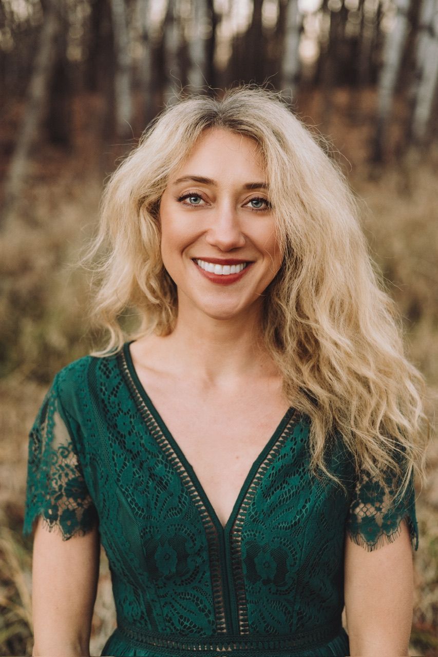 A series of close-up portraits showing someone in an emerald green lace dress with blonde hair against a natural backdrop.