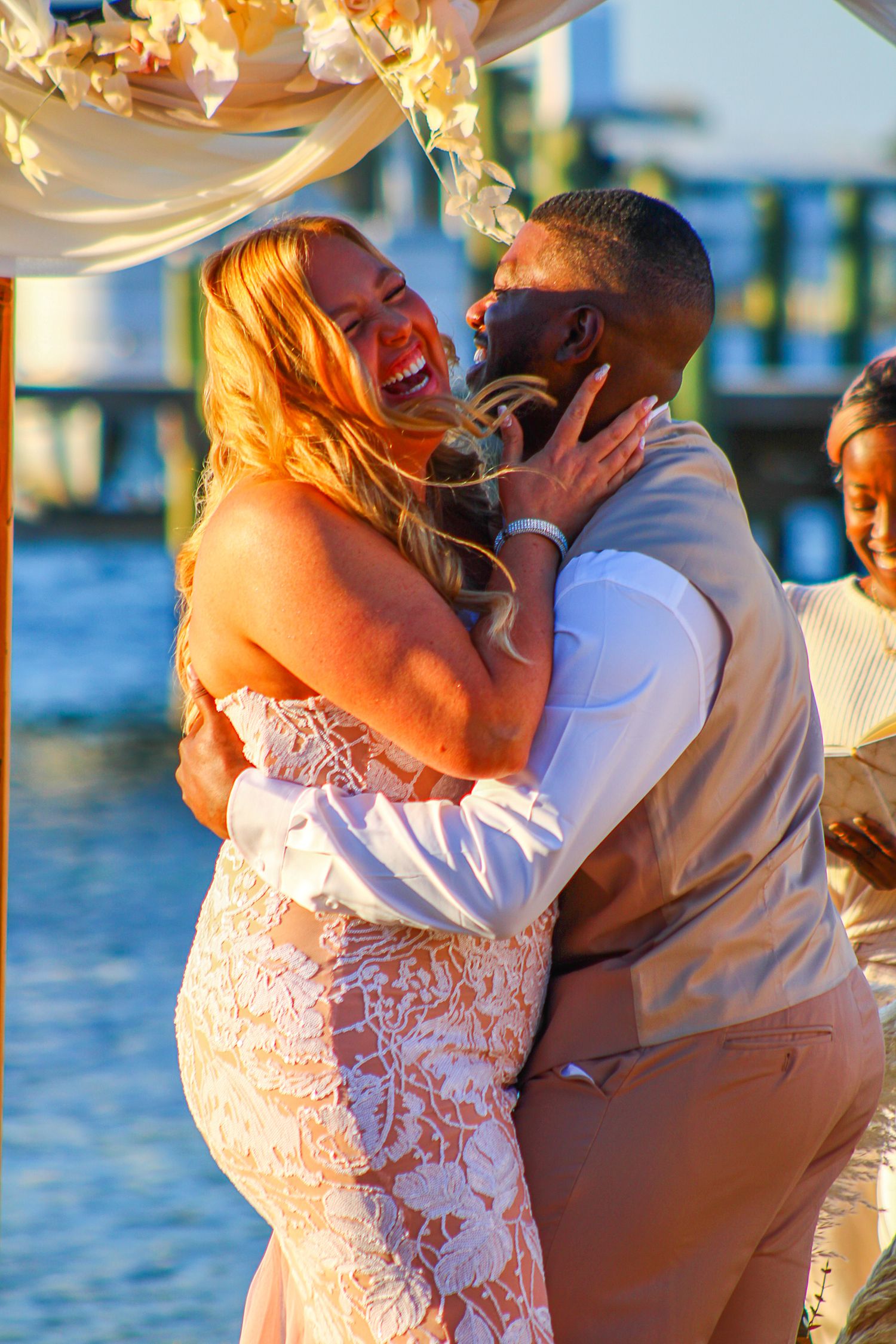 Explore the diverse portfolio of Saucy Photo by Javier. From professional portrait sessions to stunning fine art landscape prints and art.