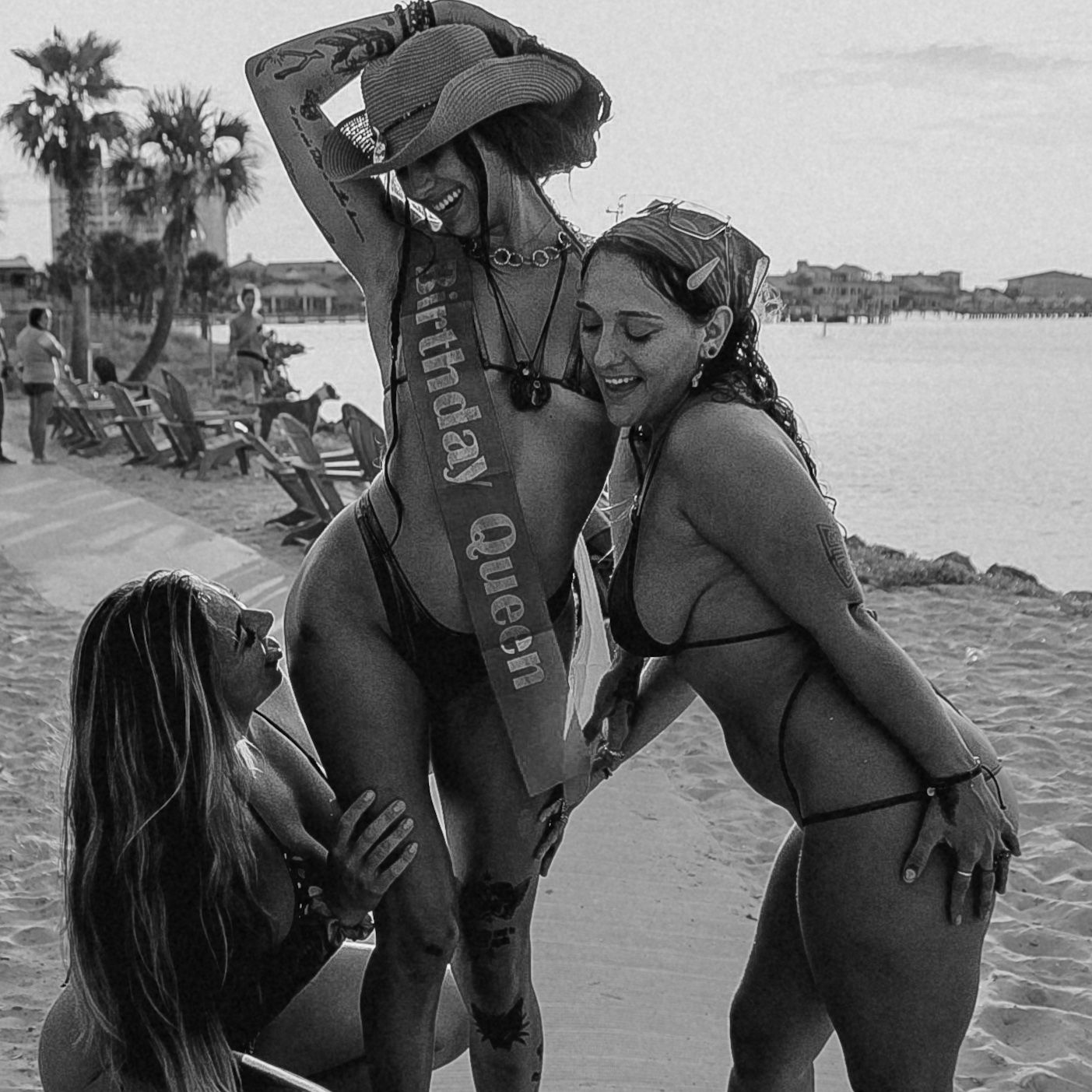 Explore the diverse portfolio of Saucy Photo by Javier. From professional portrait sessions to stunning fine art landscape prints and art.