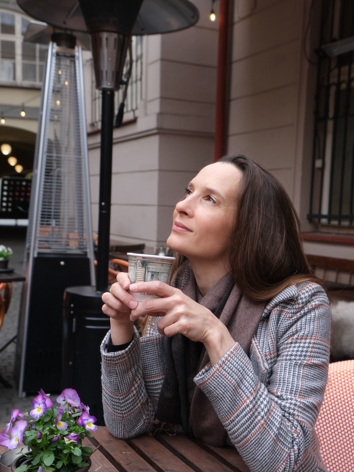 portrétní fotografka žen v Praze - Barbora Vlasatá - Staroměstské náměstí