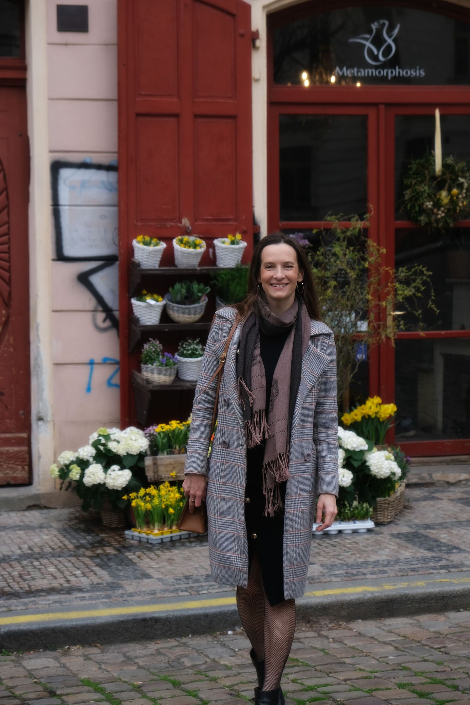 Fotografka ženských portrétů z Prahy - Barbora Vlasatá - focení pro podnikatelky - street focení - ulice prahy