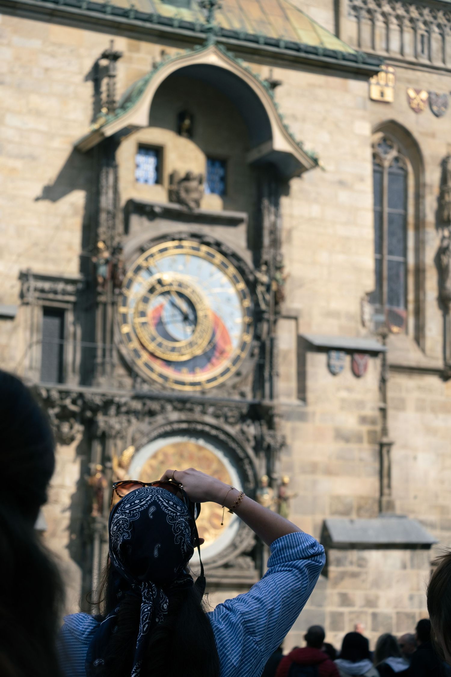 Fotografka ženských portrétů z Prahy - Barbora Vlasatá - focení pro podnikatelky - street focení - ulice prahy