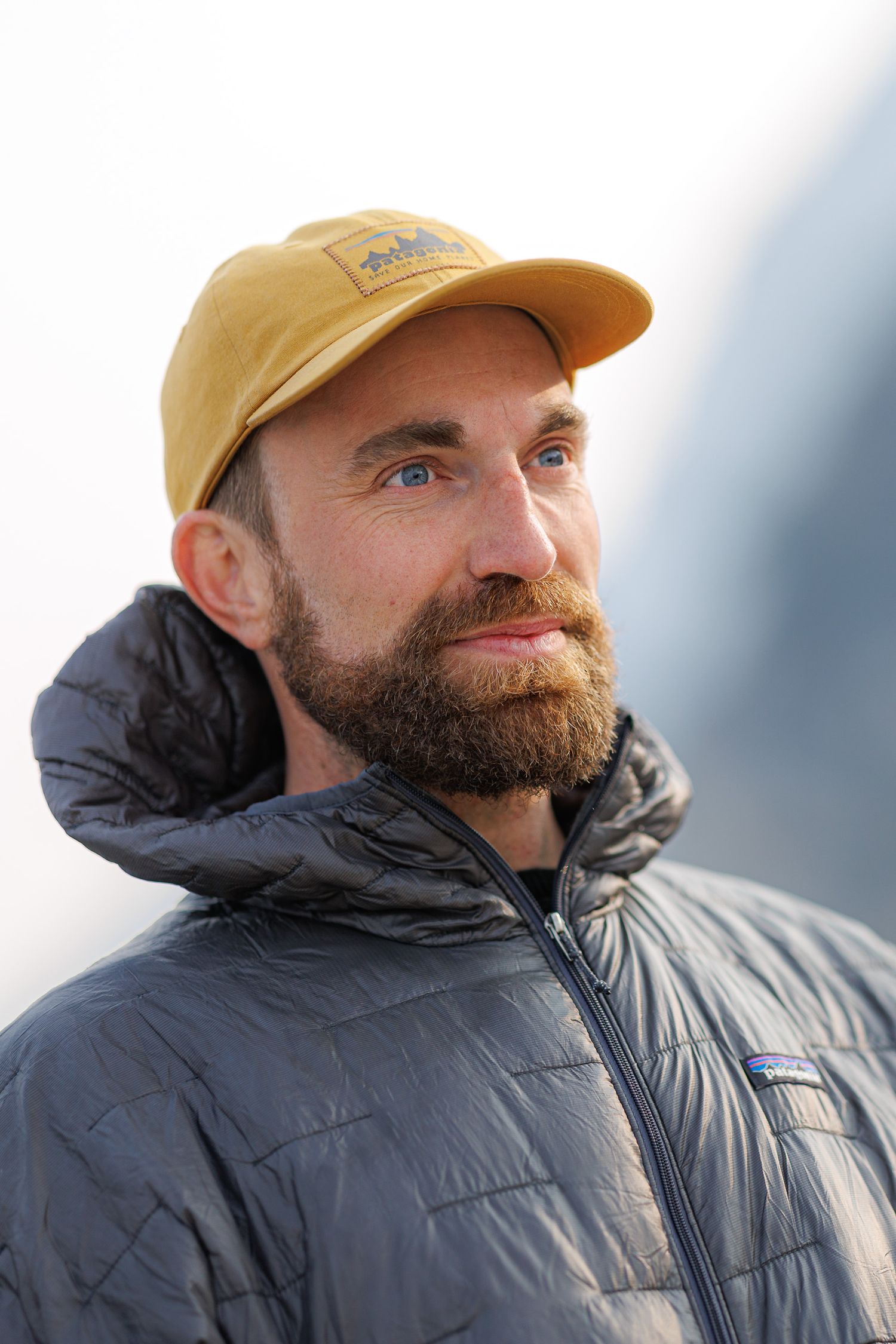 Maxi Dickerhoff is a professional photographer, specialized in sports, outdoor, and lifestyle photography.