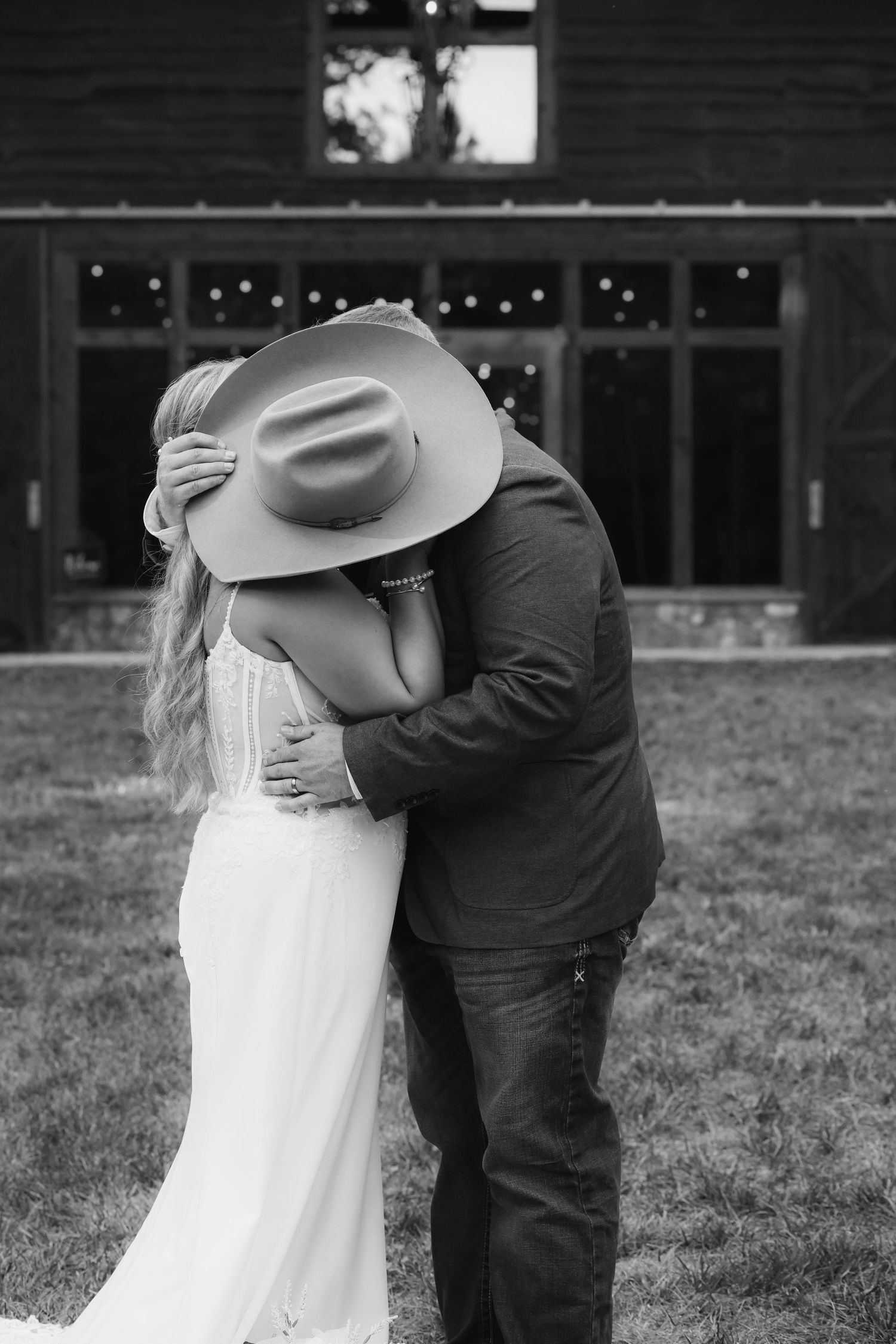 nc wedding, family, equine, portrait, maternity, couples photographer