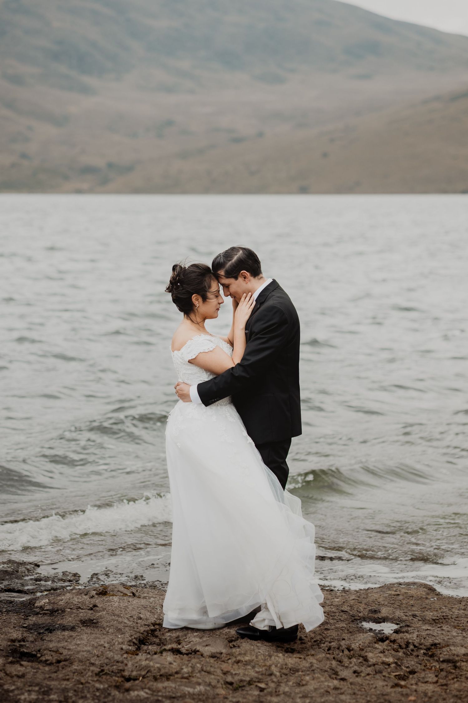 Crea tu boda soñada en Quito con planificación profesional y recuerdos fotográficos únicos.