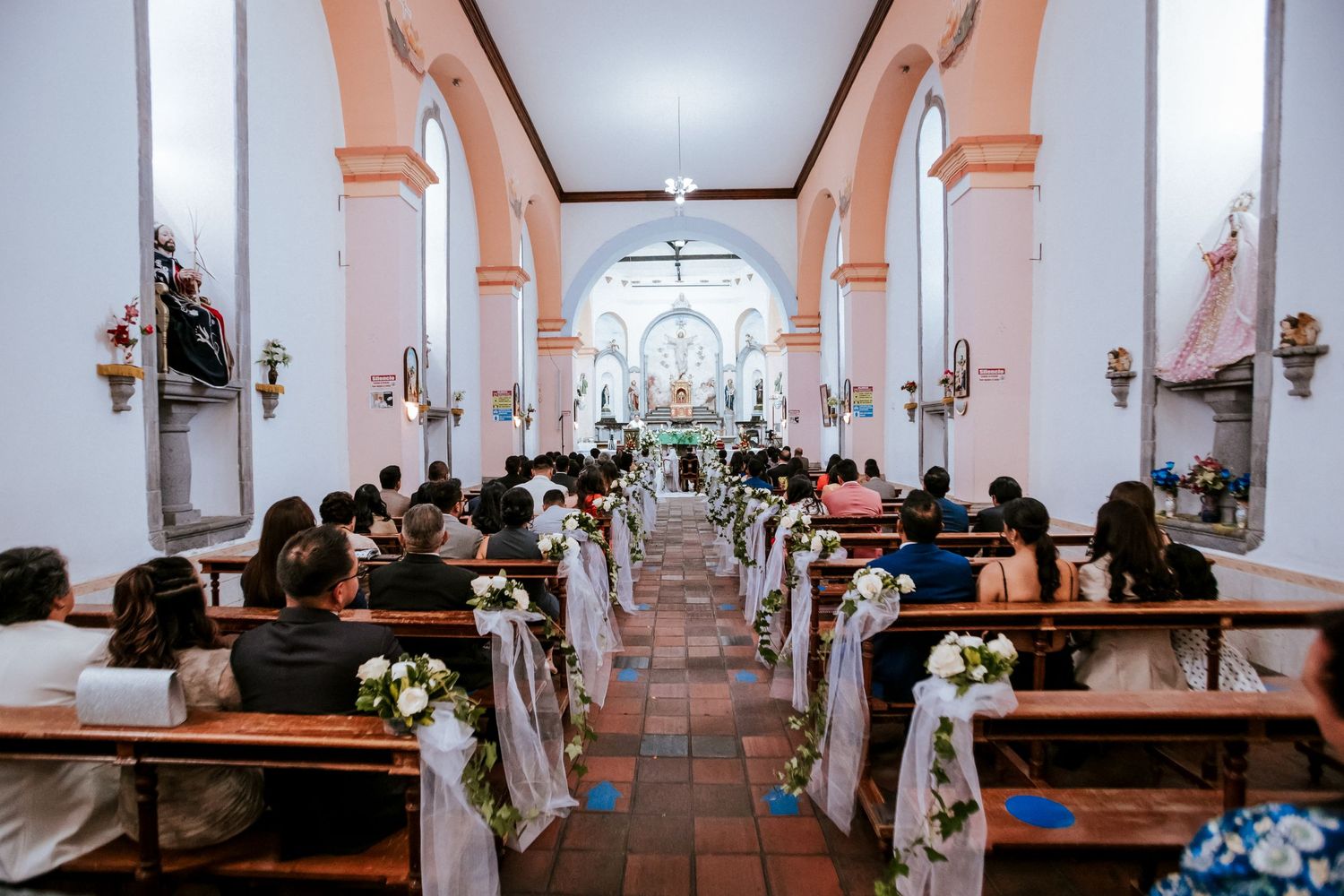Fotografía de bodas con planificación perfecta gracias a wedding planners en Quito.