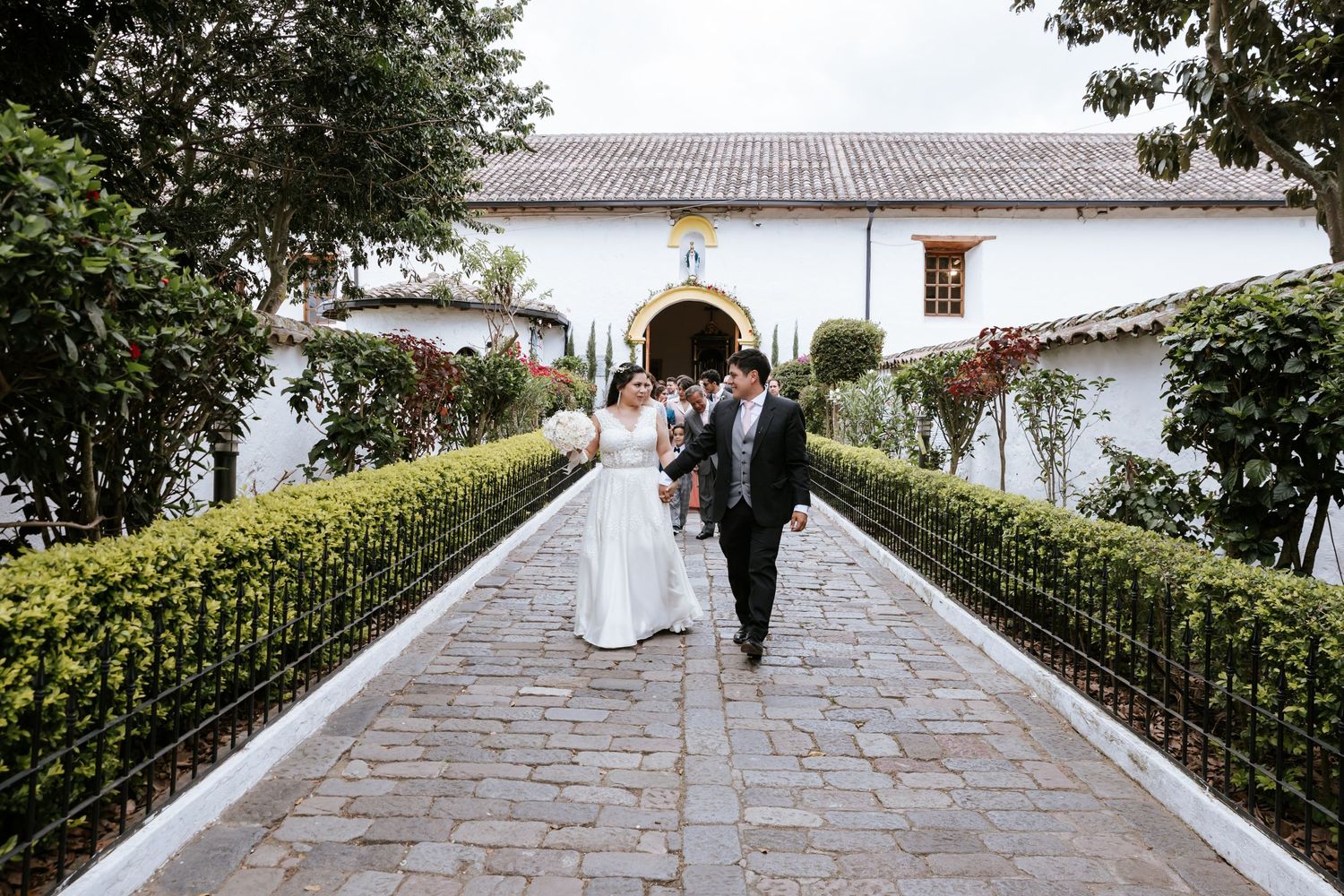 Fotógrafo de bodas en Quito, Ecuador – Capturando emociones reales e inolvidables