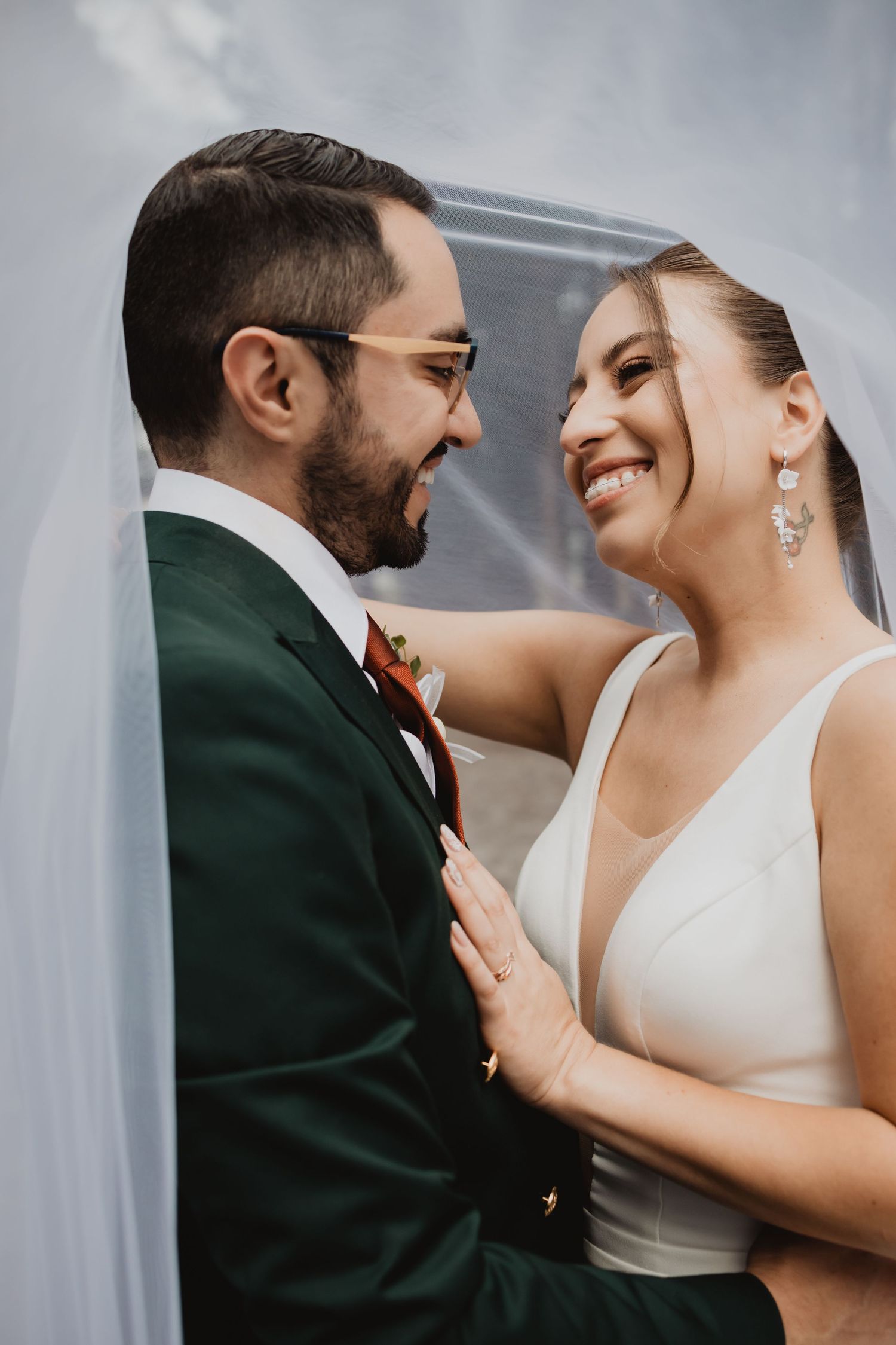 Fotógrafo profesional para bodas elegantes y llenas de emoción en Quito, Ecuador