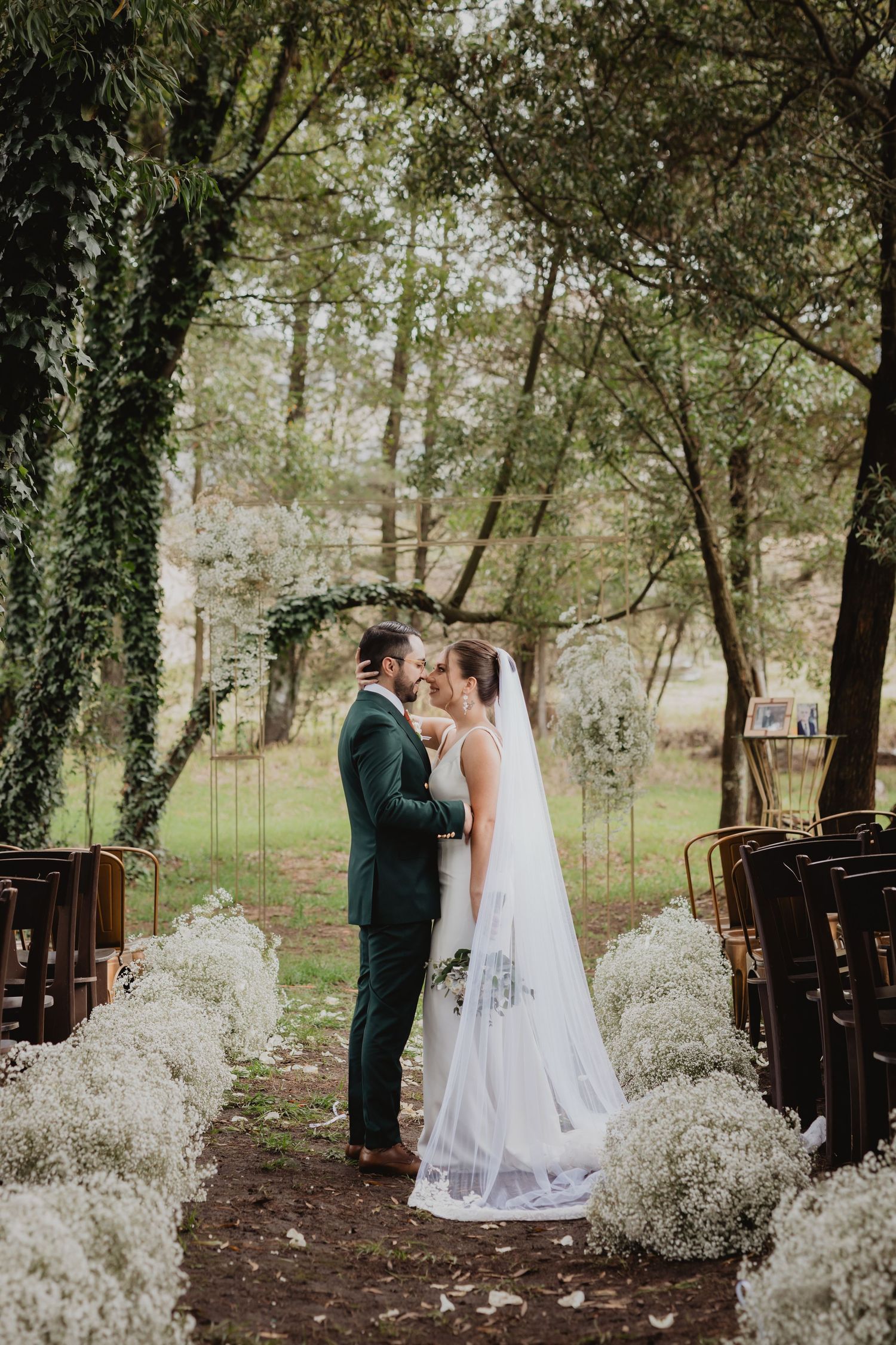 Fotógrafo profesional para bodas elegantes y llenas de emoción en Quito, Ecuador