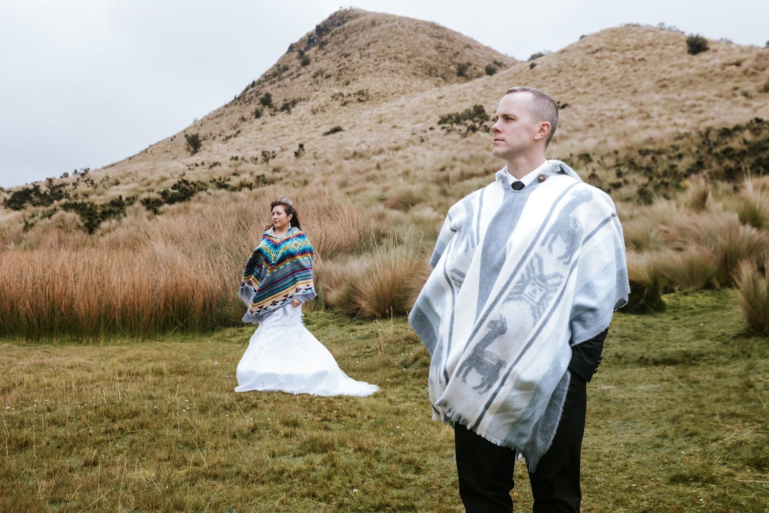 Bodas civiles, pre boda y eventos íntimos en Quito fotografiados con pasión y arte.