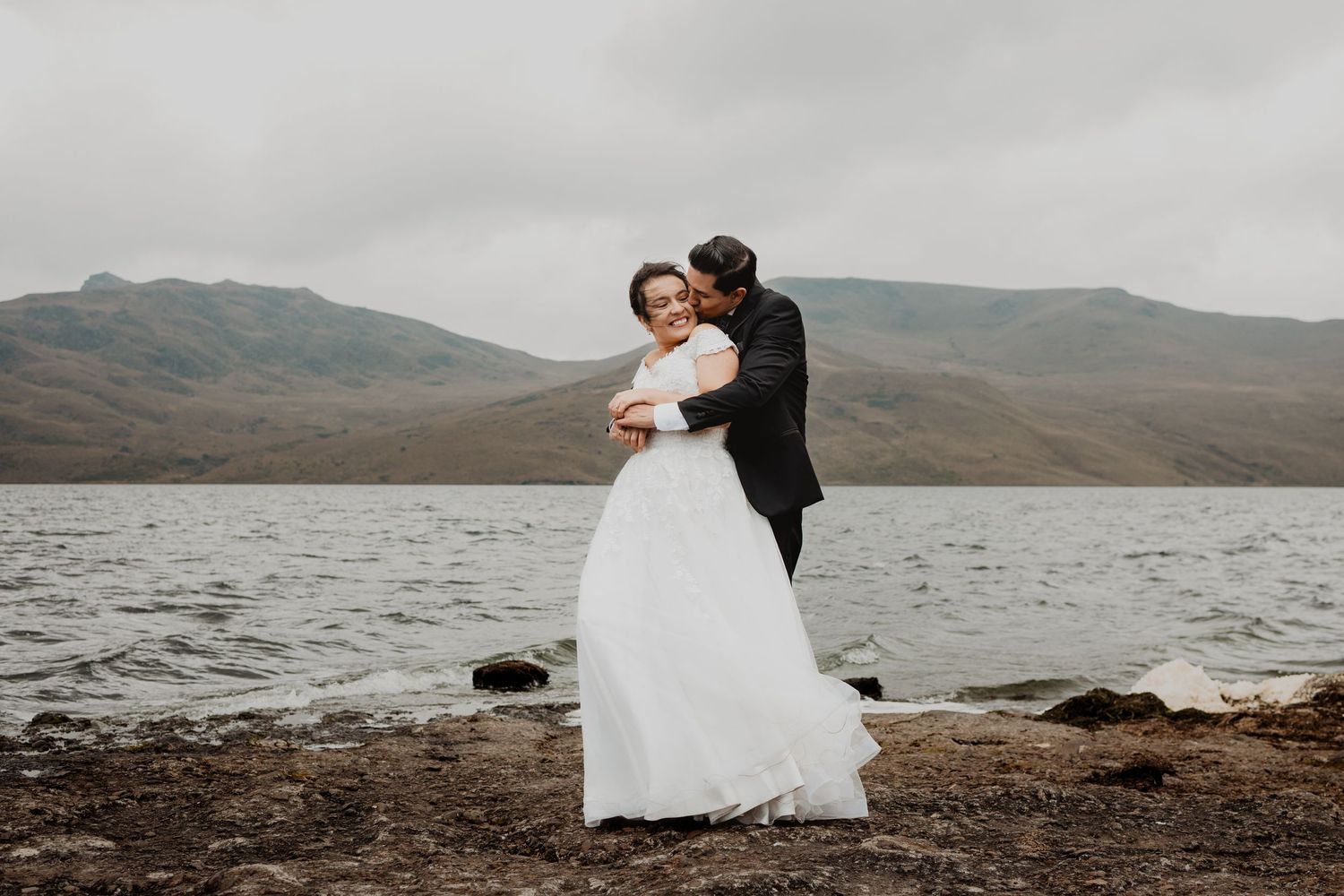 Fotógrafo recomendado por los mejores organizadores de bodas en Quito, Ecuador.