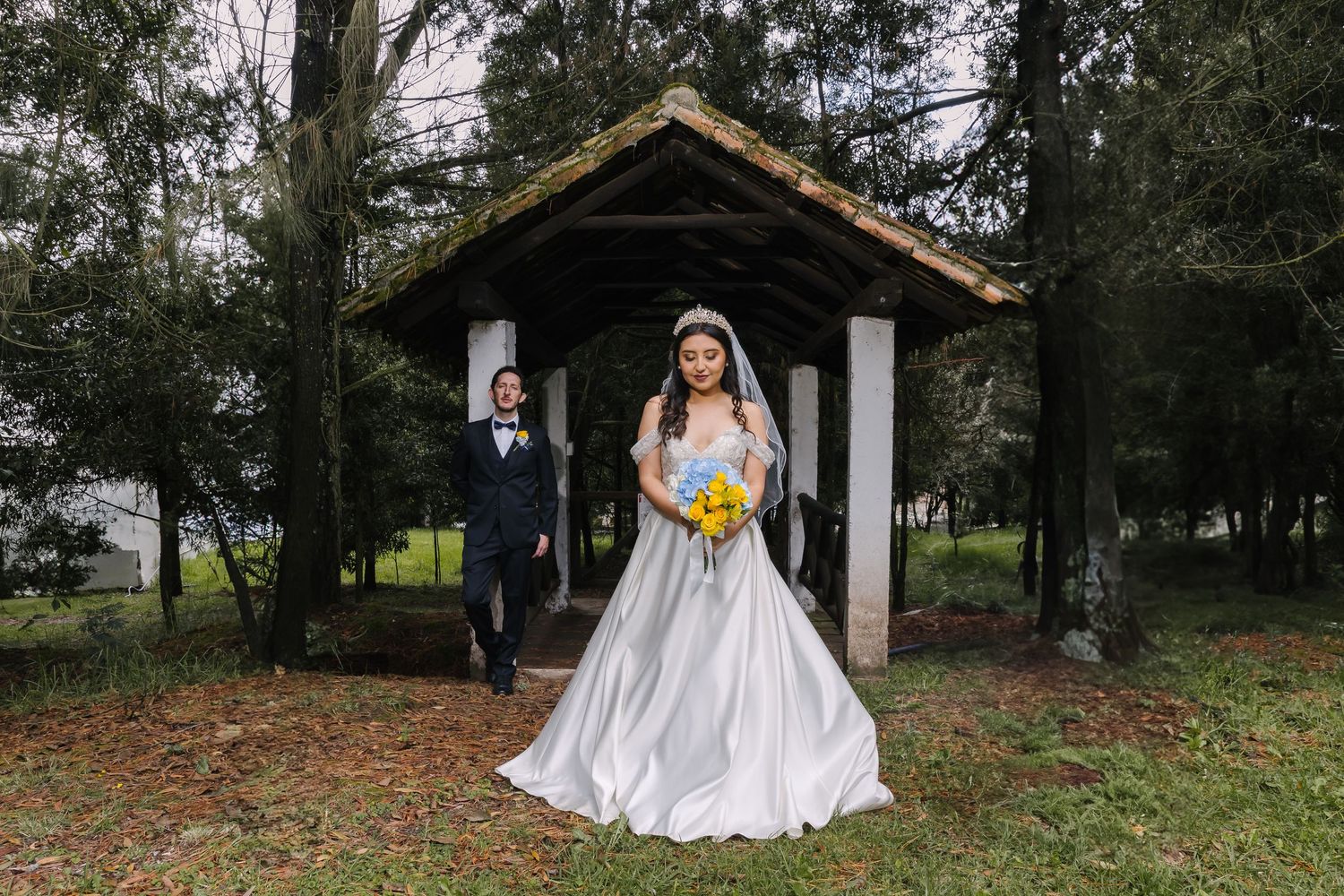 Recuerdos eternos de tu boda en Quito con un fotógrafo profesional y apasionado