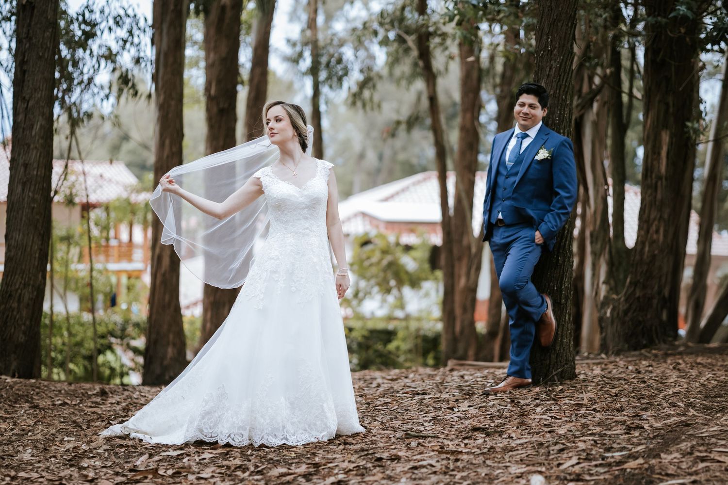 Fotografía de bodas destino en Quito y Ecuador con estilo emocional y documental
