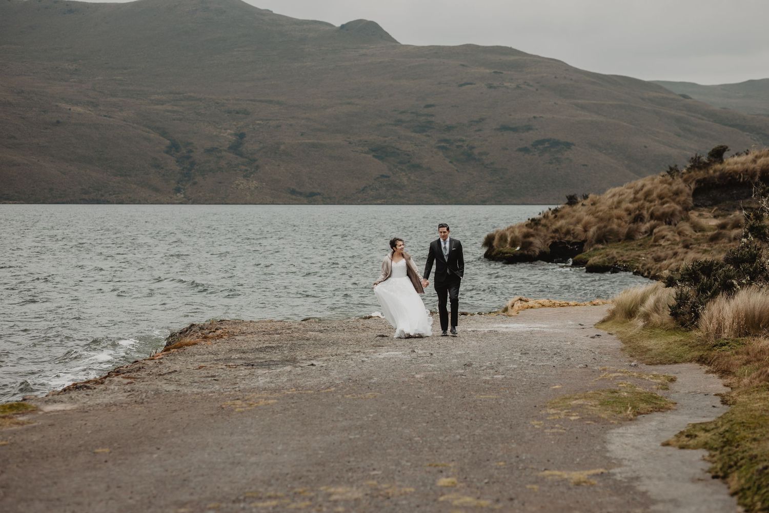 Crea tu boda soñada en Quito con planificación profesional y recuerdos fotográficos únicos.