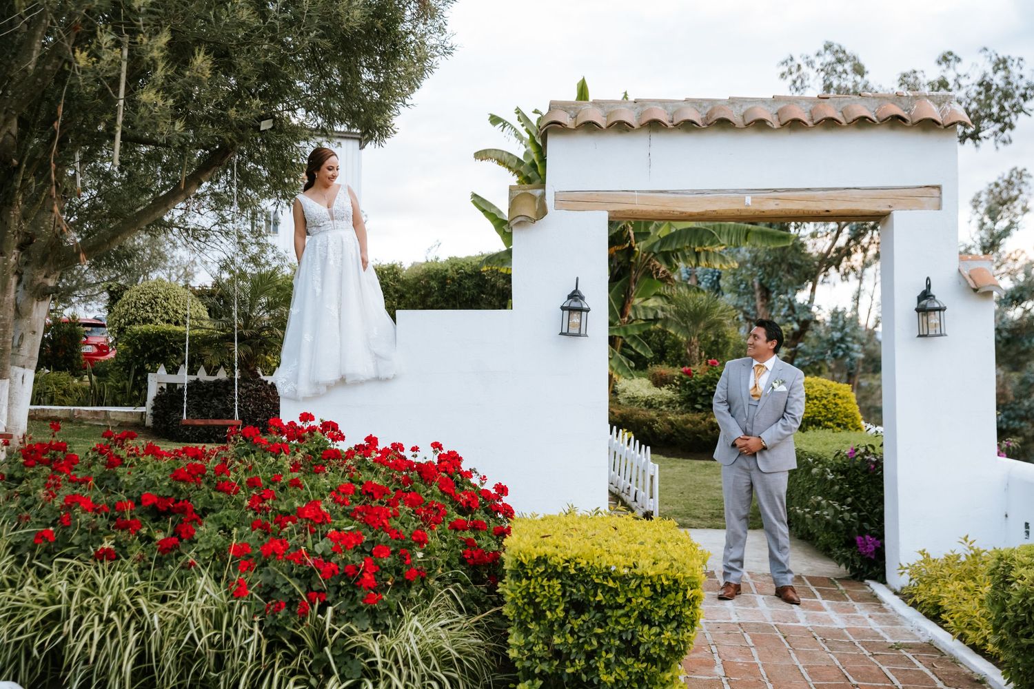 Sesiones fotográficas de bodas auténticas y naturales en las mejores haciendas de Quito