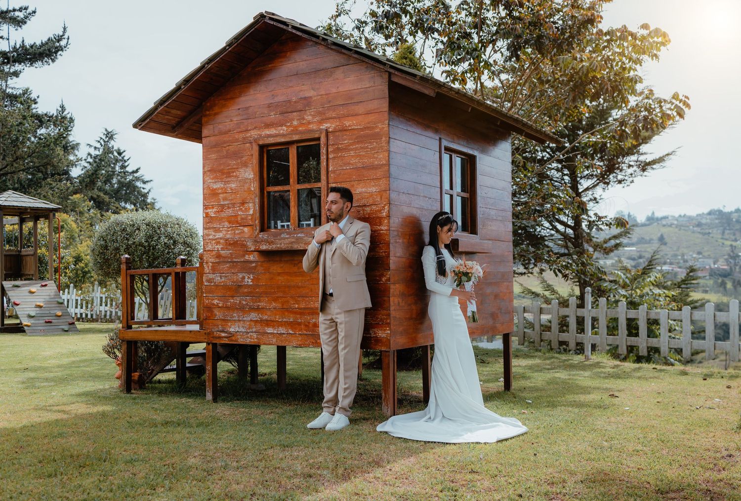 Fotógrafo de bodas en Quito y colaborador de wedding planners para crear eventos únicos.