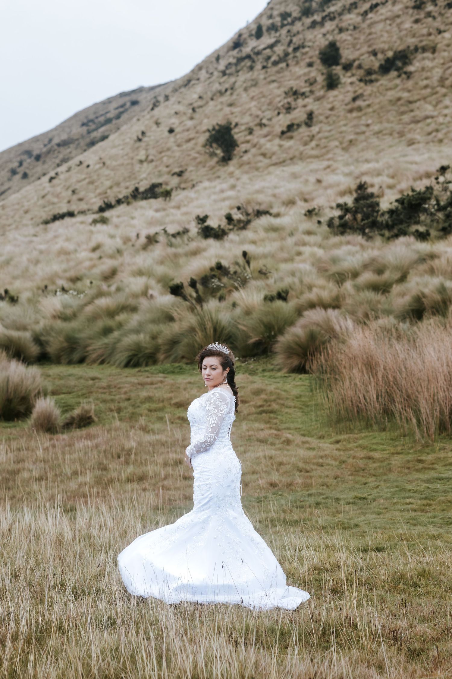 Bodas civiles, pre boda y eventos íntimos en Quito fotografiados con pasión y arte.