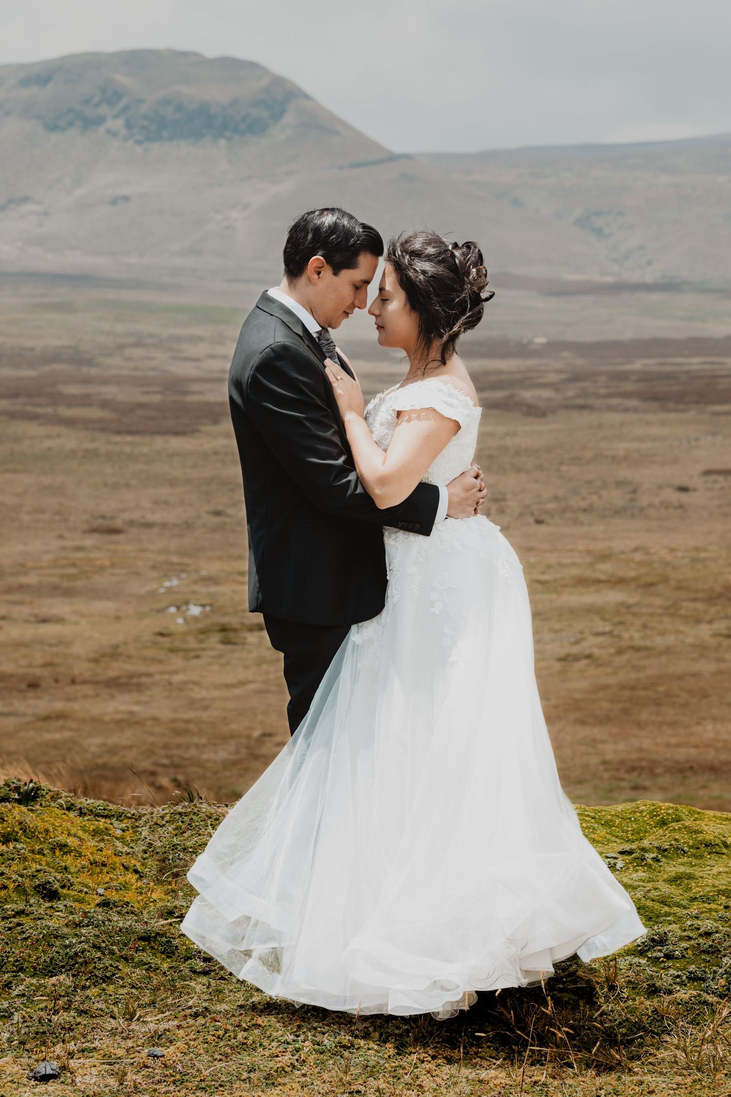Fotógrafo recomendado por los mejores organizadores de bodas en Quito, Ecuador.