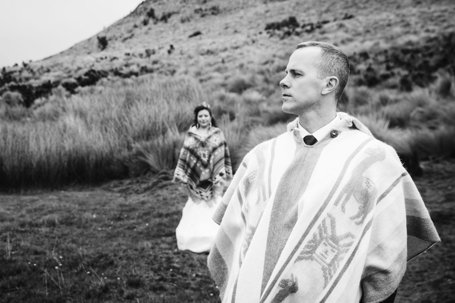 Bodas civiles, pre boda y eventos íntimos en Quito fotografiados con pasión y arte.