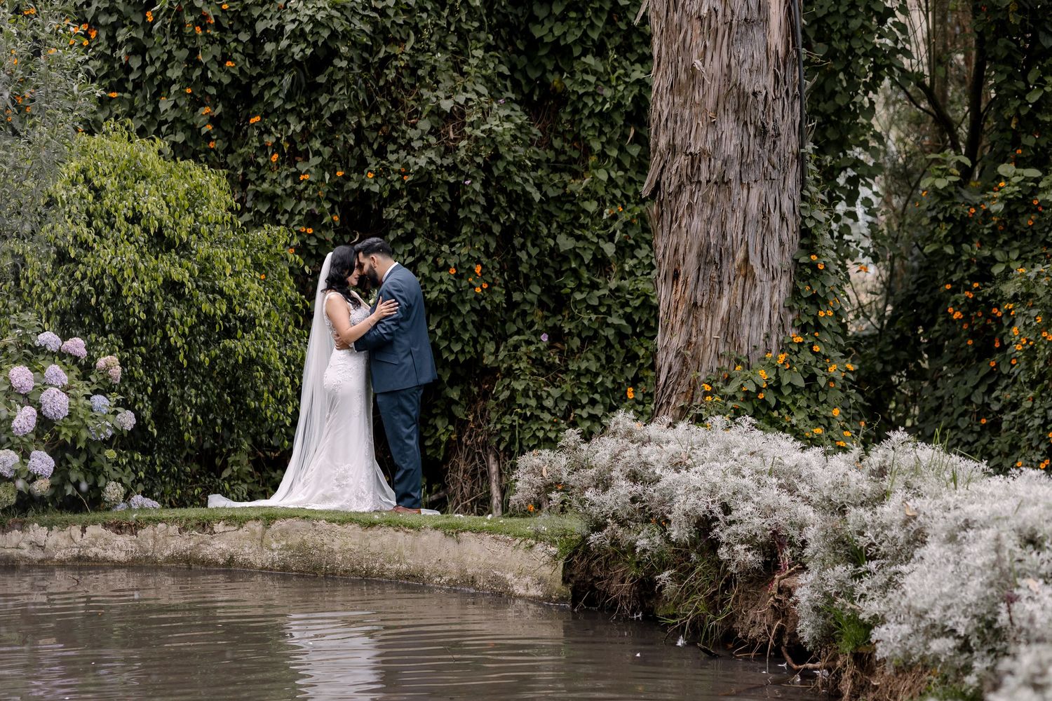 Recuerdos eternos de tu boda en Quito con un fotógrafo profesional y apasionado