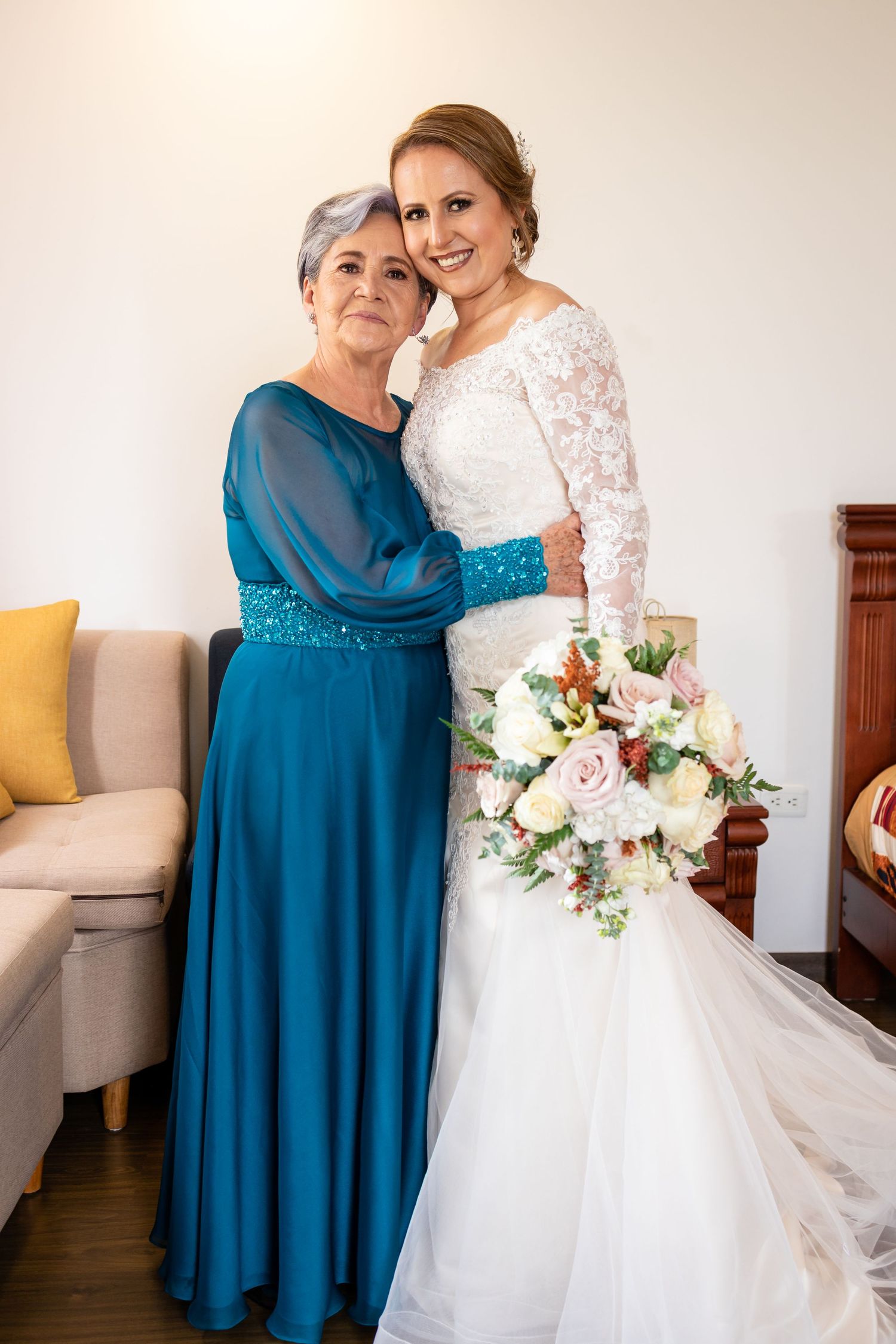 Capturando bodas destino en Ecuador con estilo emocional, junto a organizadores de eventos.