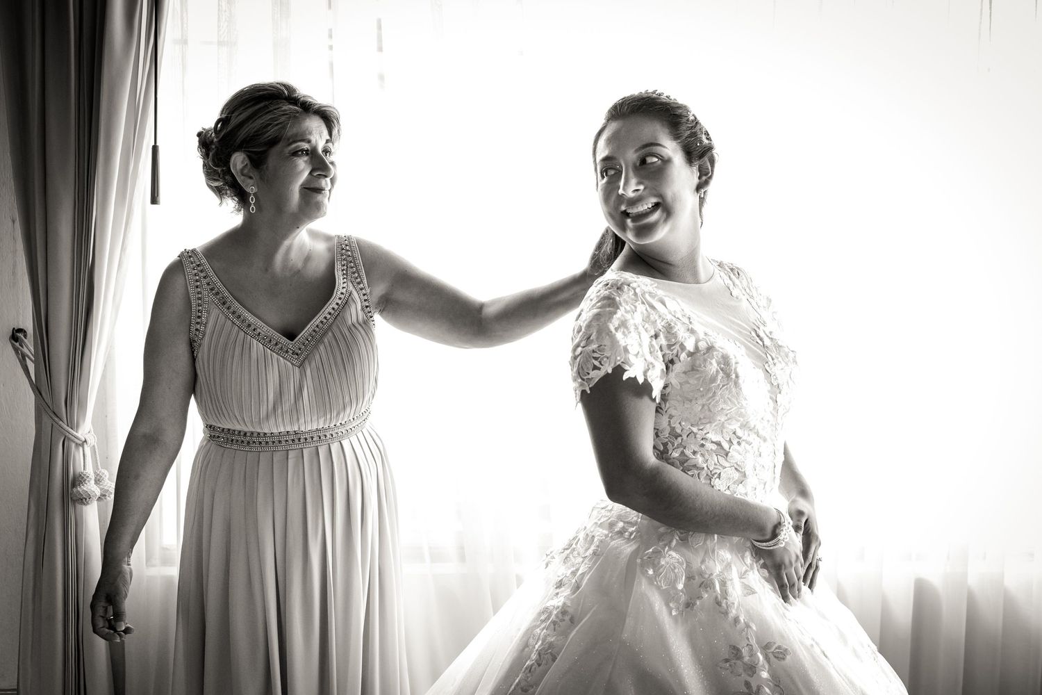 Organización de bodas con fotógrafos profesionales en las mejores haciendas de Quito.