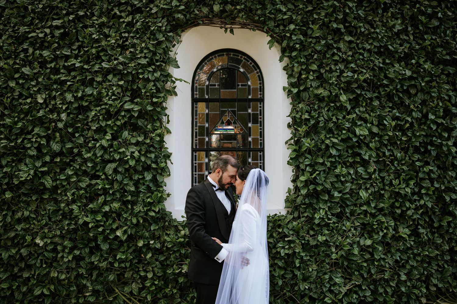 Organización de bodas con fotógrafos profesionales en las mejores haciendas de Quito.