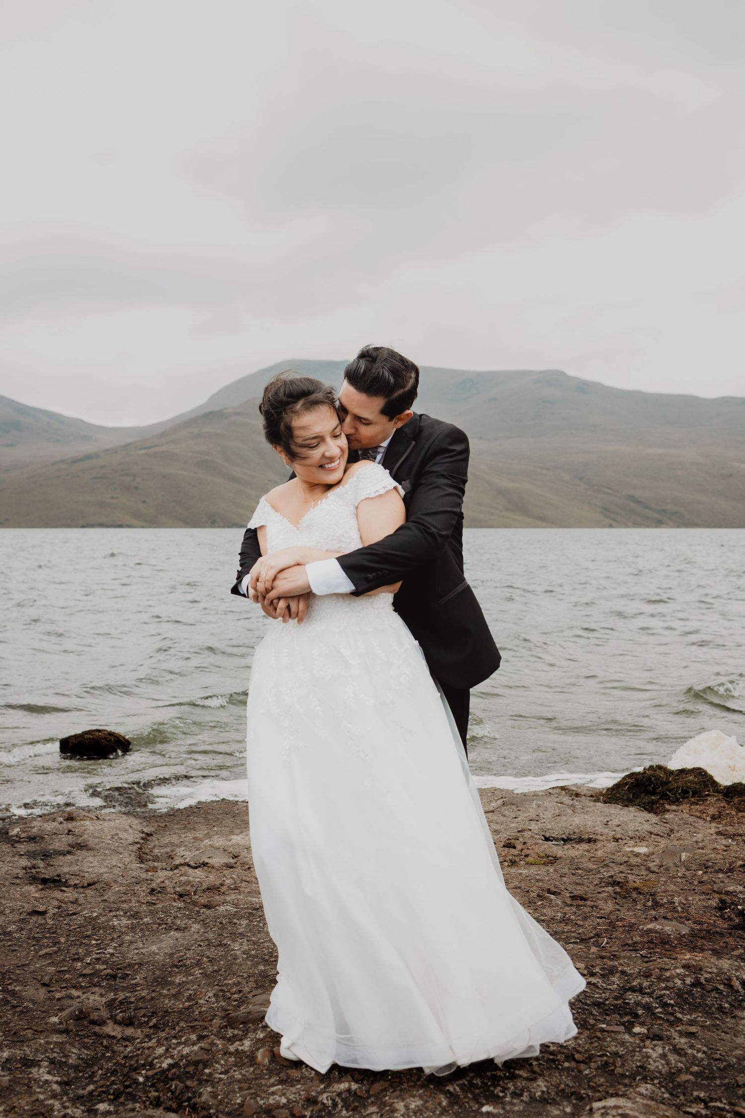 Crea tu boda soñada en Quito con planificación profesional y recuerdos fotográficos únicos.