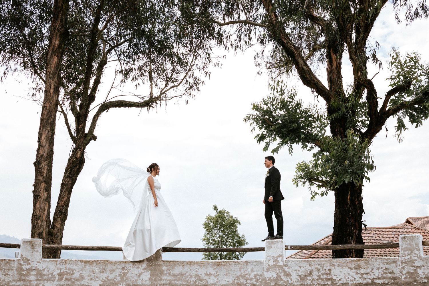 Fotógrafo de bodas en Quito y colaborador de wedding planners para crear eventos únicos.