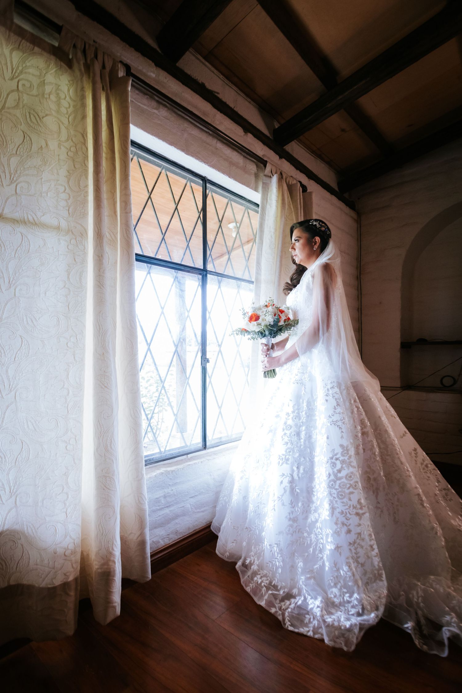 Fotografía de bodas con planificación perfecta gracias a wedding planners en Quito.