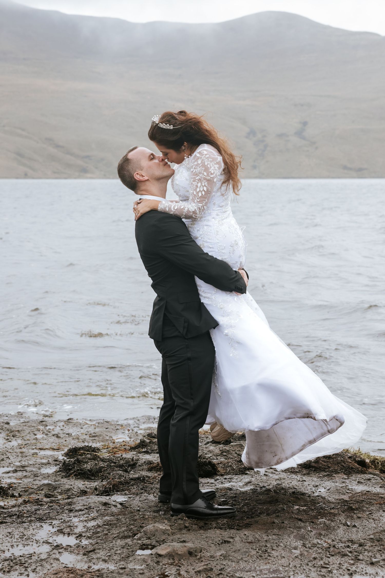 capturando bodas destino en Ecuador con estilo emocional, junto a organizadores de eventos.