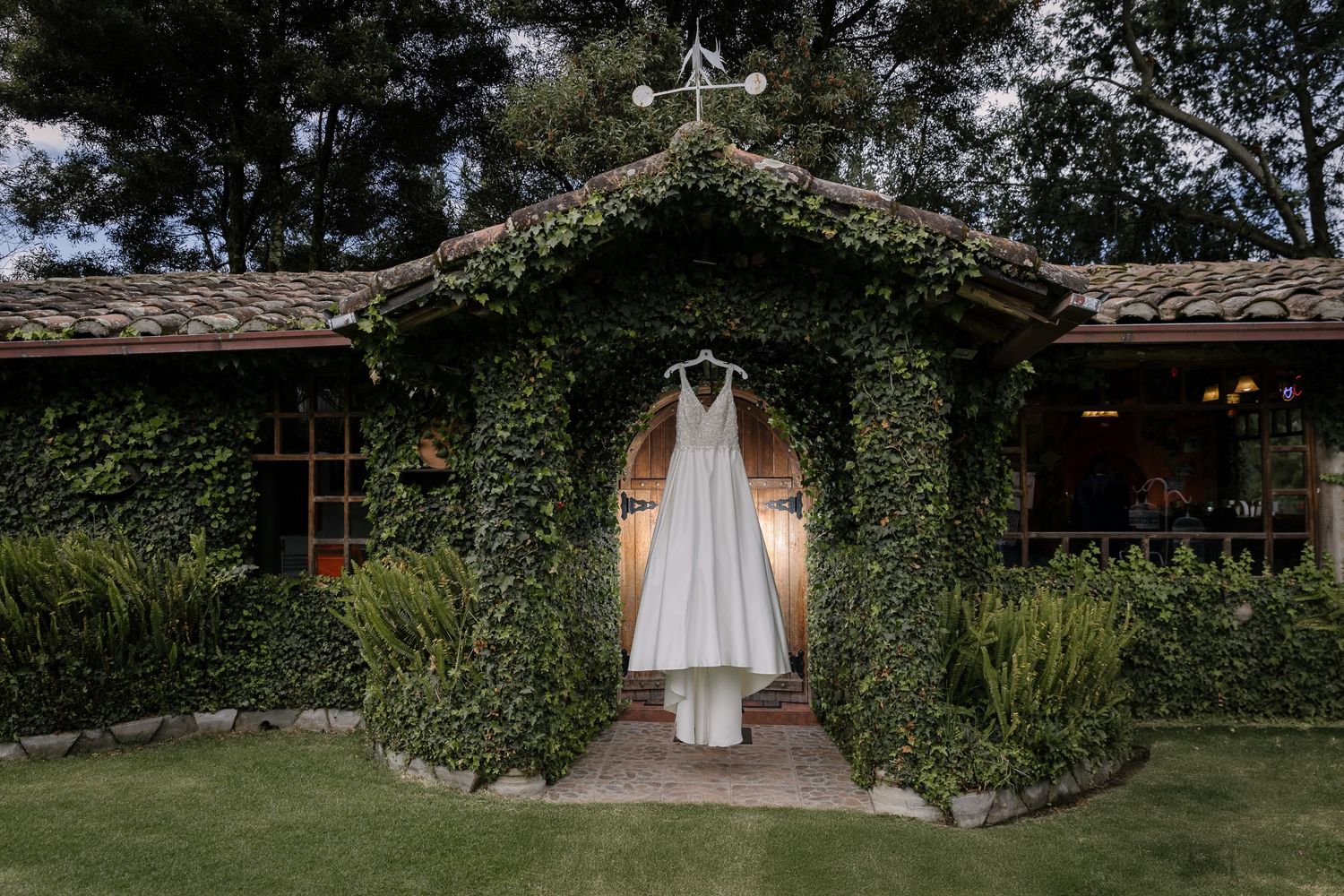 Pablo Andrade, fotógrafo de bodas en Quito, documentando historias de amor reales