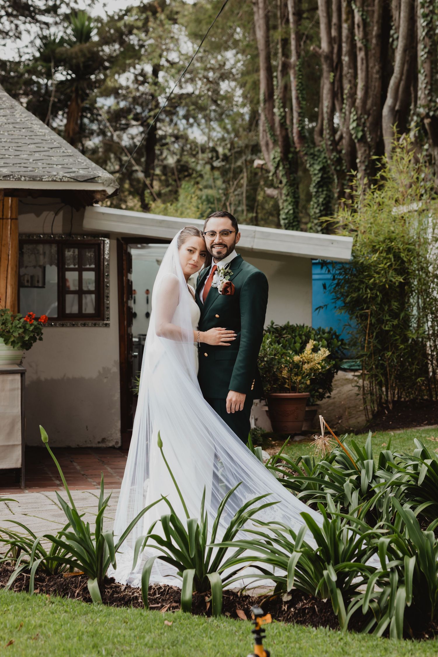 Fotógrafo profesional para bodas elegantes y llenas de emoción en Quito, Ecuador