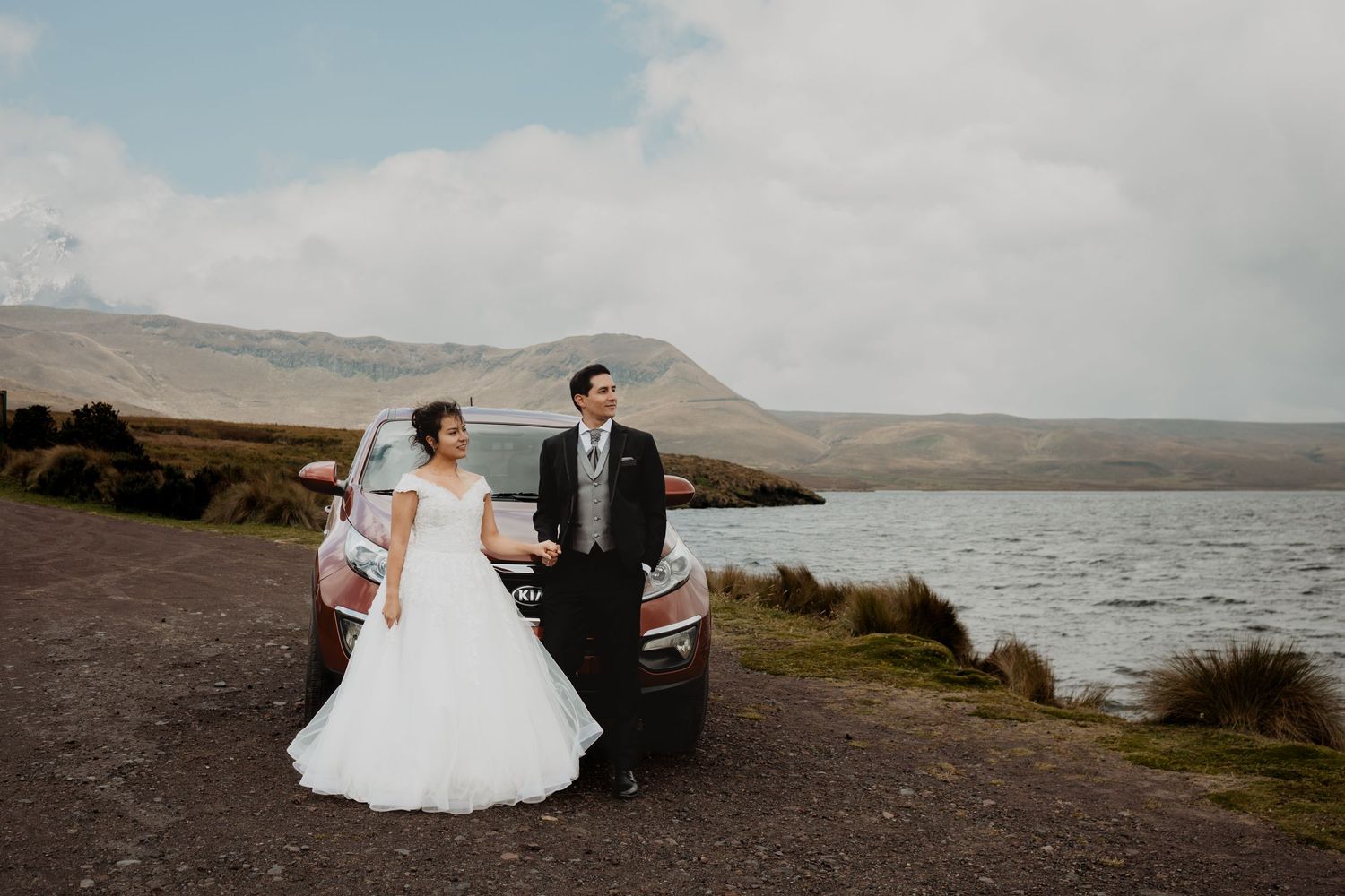 trabajamos junto a wedding planners y quintas exclusivas para documentar tu gran día.